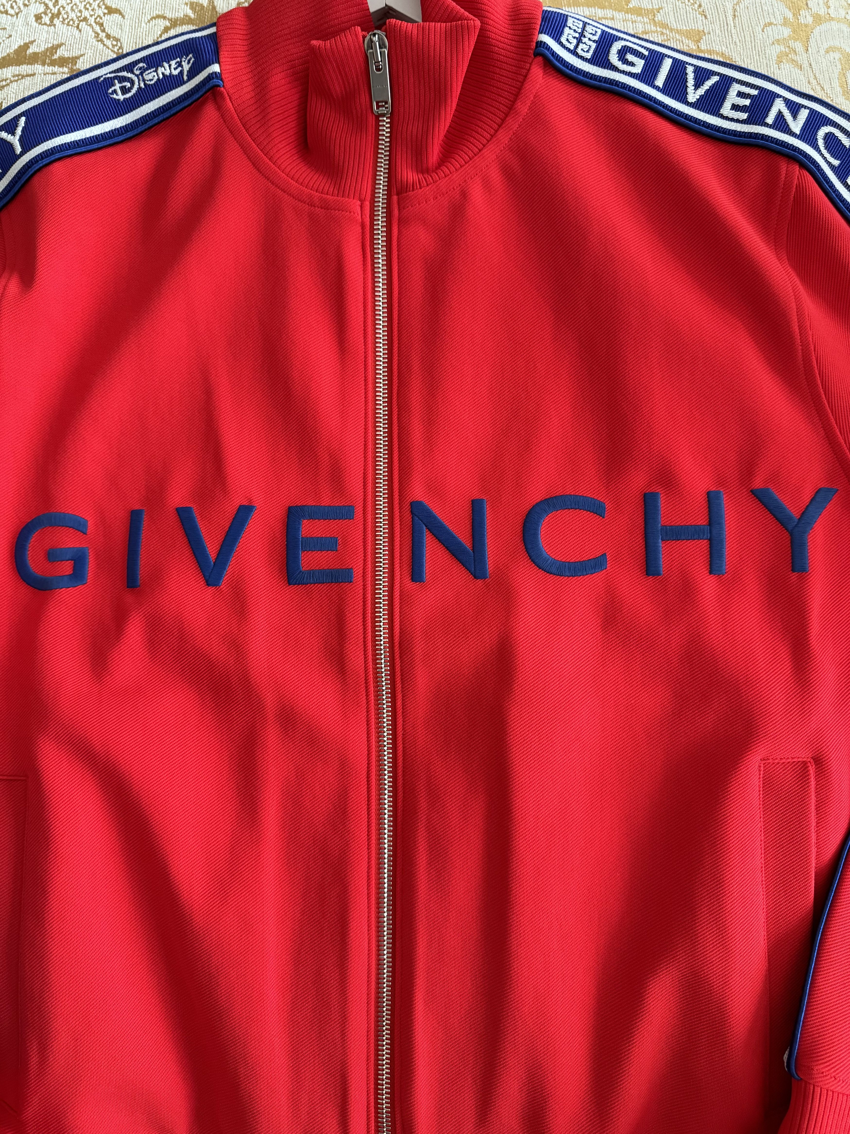 Disney Hoodies Givenchy x Disney Size US M / EU 48-50 / 2 - 3 Thumbnail