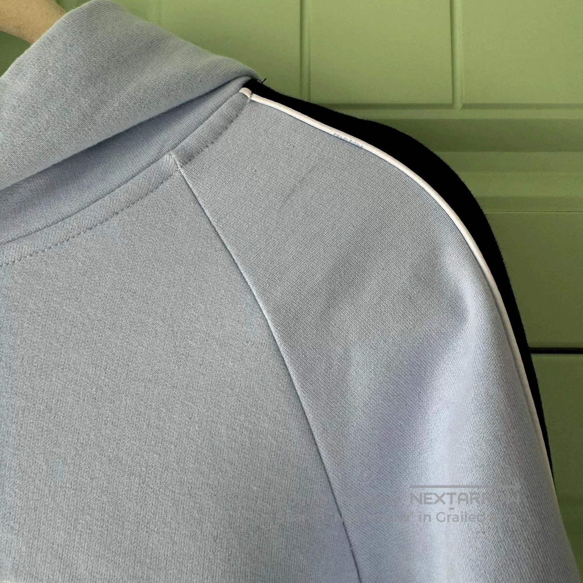 Fendi Fendi Men's Embossed Logo Color-Block Hoodie. Size US M / EU 48-50 / 2 - 9 Thumbnail