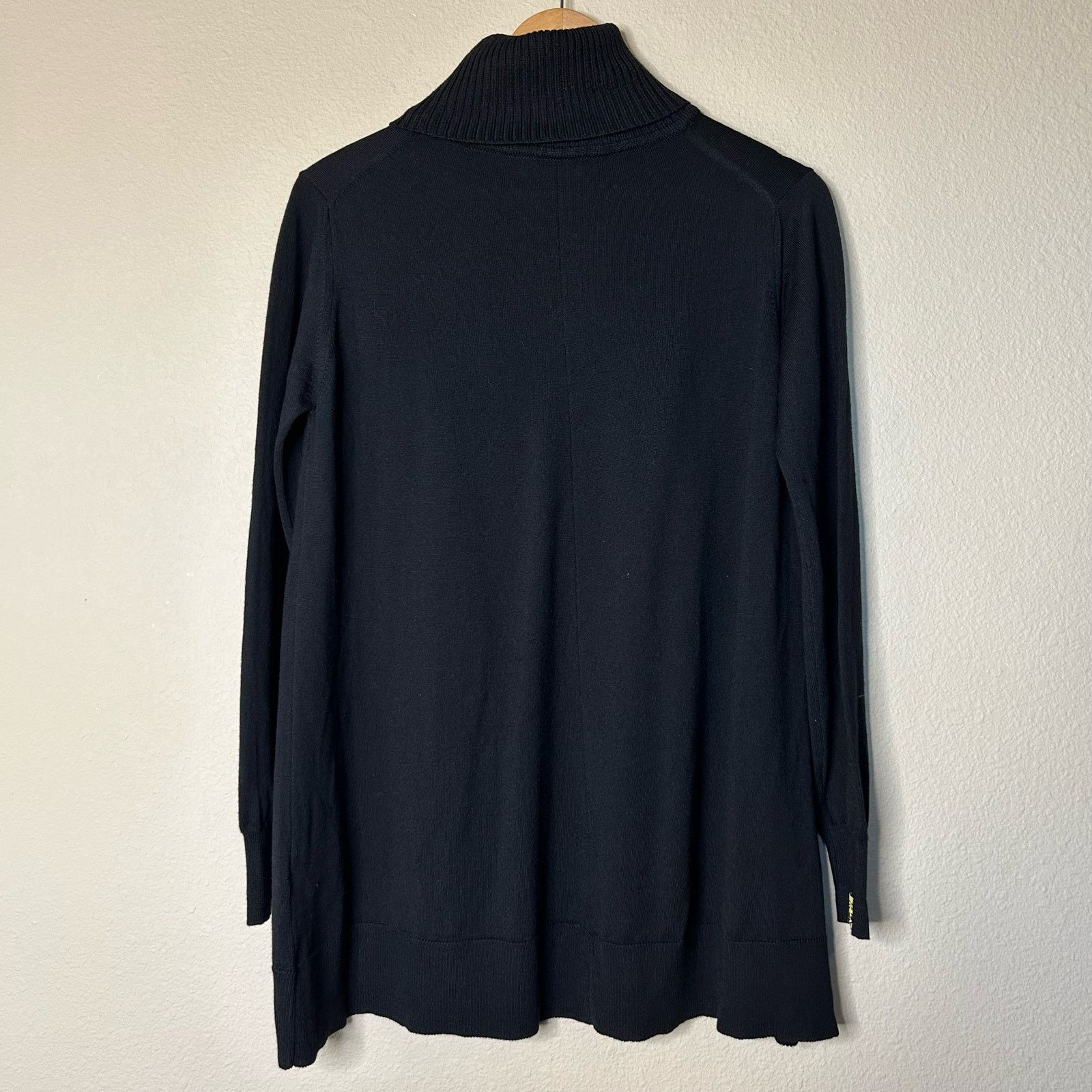 Alpha Studio Alpha Studio Sweater Merino Wool Black Turtleneck Sz 44/US L Size L / US 10 / IT 46 - 11 Thumbnail