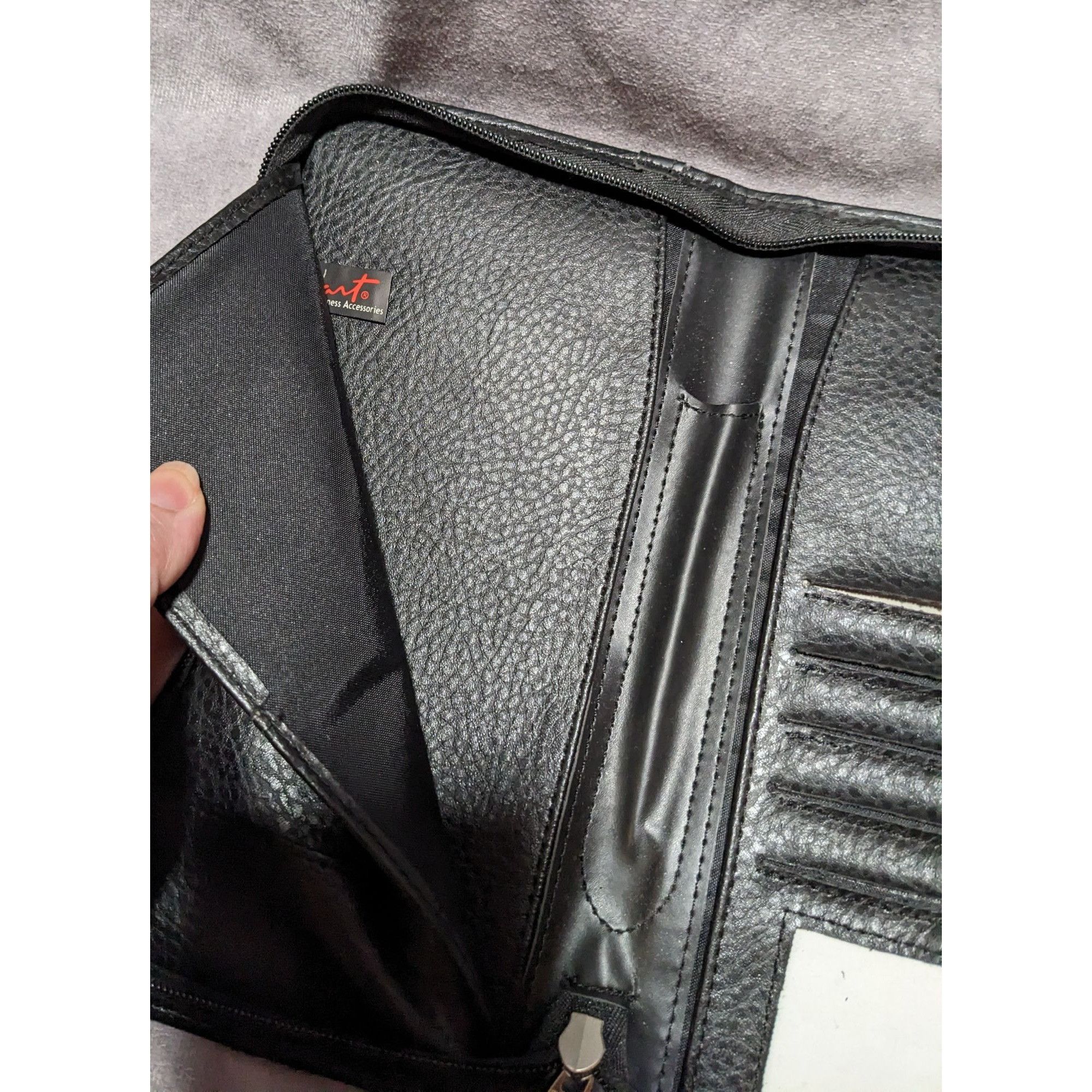 Disney Dart Disney Parks Zip Wallet Card Holder Size ONE SIZE - 12 Thumbnail