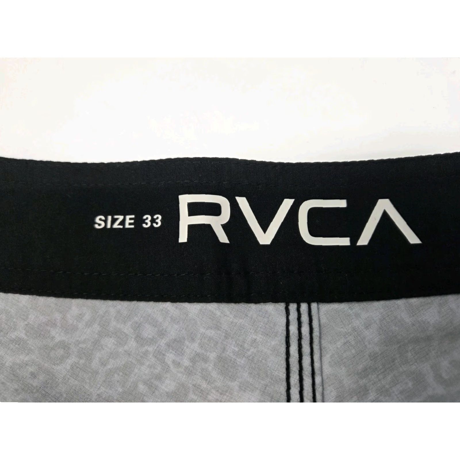 RVCA RVCA VA Board Shorts Men 33/8" Back Pocket Zip Drawstring Multicolor Green Black White Animal Print Hawaiian Quick Dry Stretch Beach Surfing Men 33 Size US 33 - 3 Thumbnail