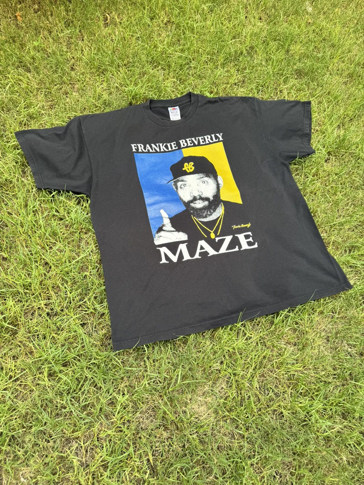 Vintage Vintage 90s Frankie Beverly Maze Band Tshirt Rap Tee Size US XXL / EU 58 / 5 - 3 Thumbnail