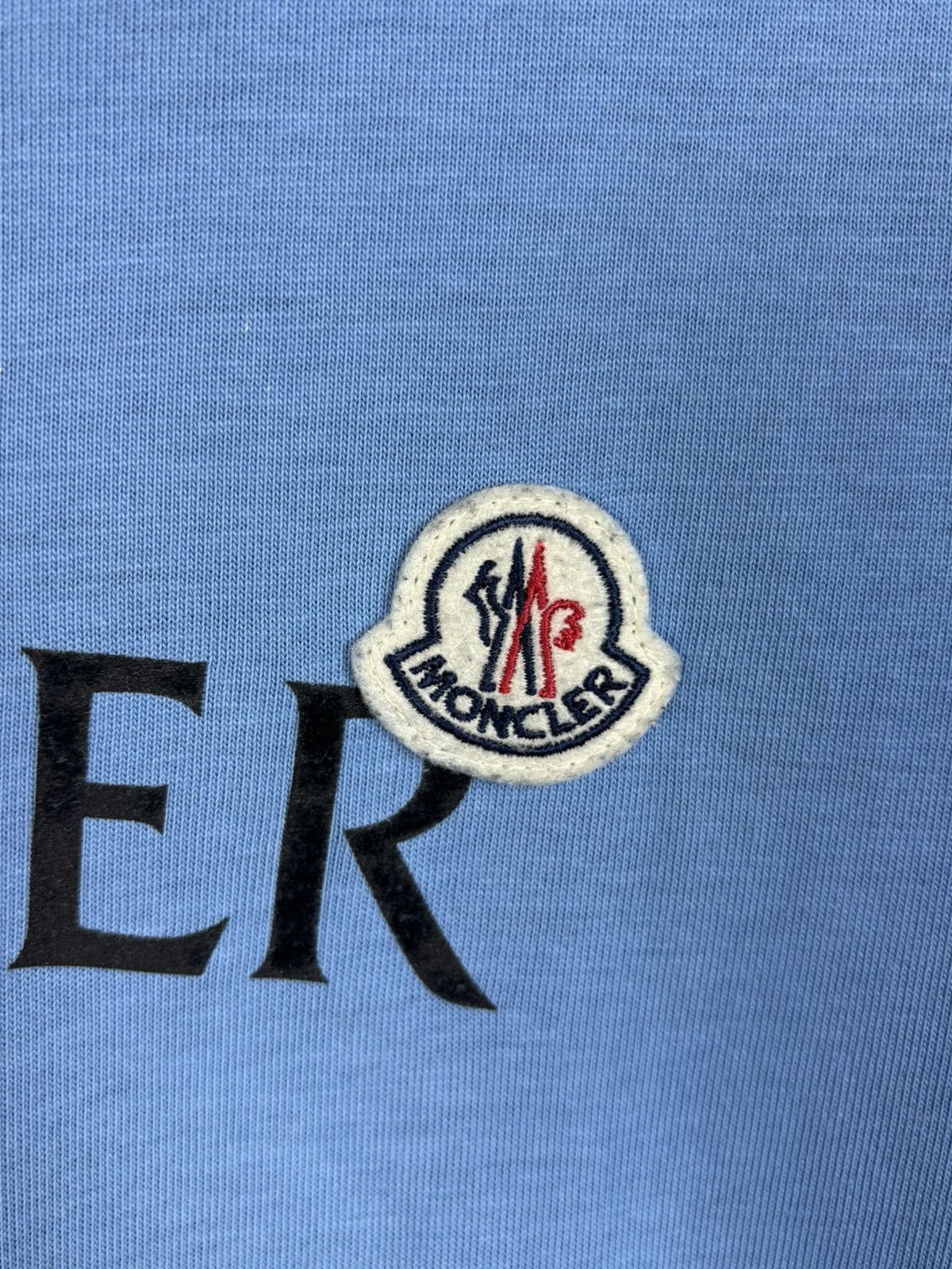 Moncler Moncler Blue Flocked T-Shirt Cobalt Blue XL Size US XL / EU 56 / 4 - 3 Thumbnail