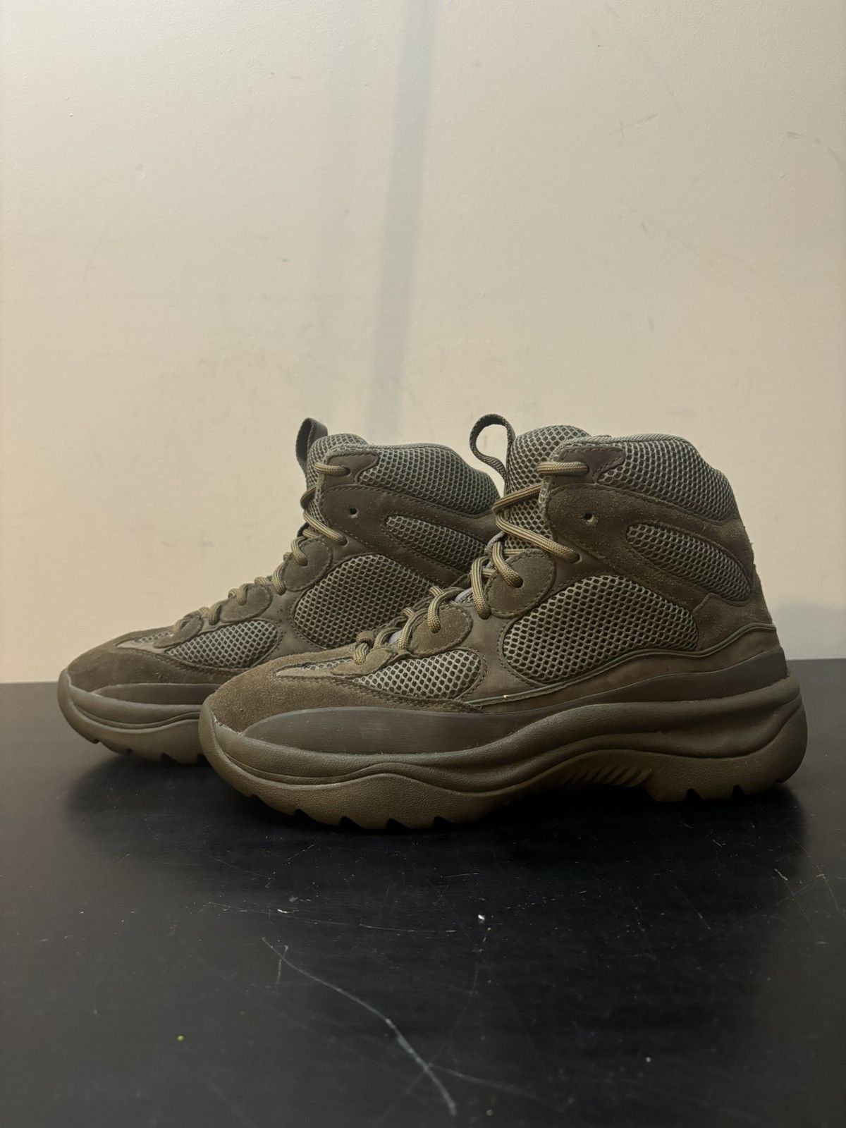 Kanye West Yeezy Season 7 Suede Desert Boot Wakame Size US 9.5 / EU 42-43 - 1 Thumbnail