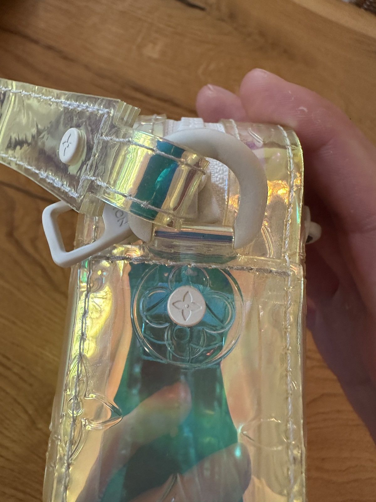 Louis Vuitton × Virgil Abloh Louis Vuitton Prism Volga Size ONE SIZE - 3 Thumbnail