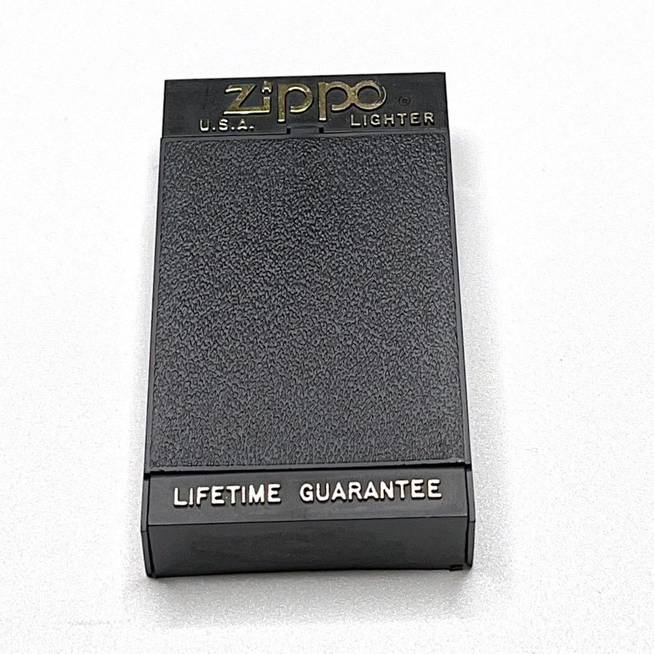 Zippo RARE Vintage Zippo – Zig Zag Man – Black Matte – 1997 MINT Size ONE SIZE - 4 Thumbnail