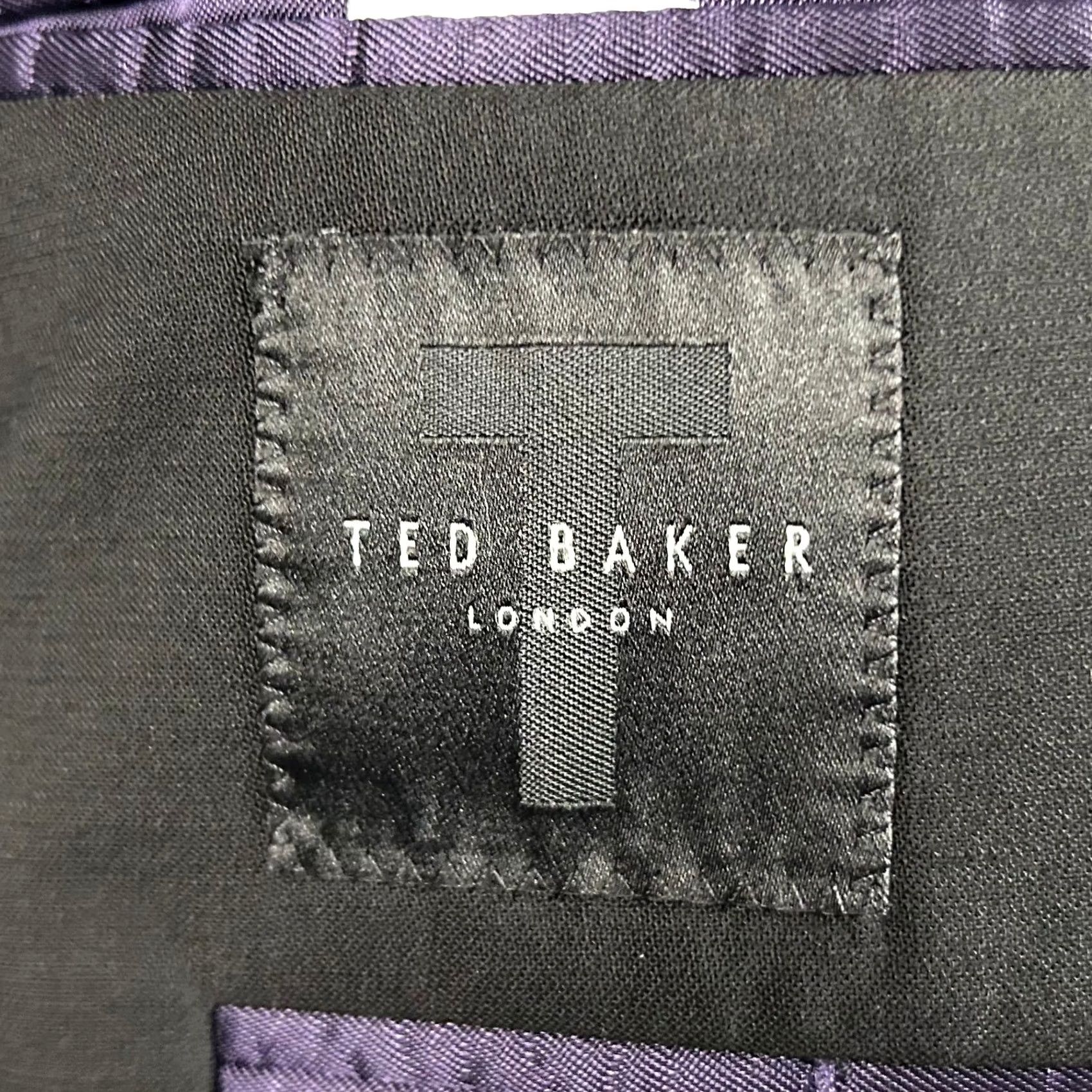 Ted Baker Ted Baker Sport Coat 36S Black Wool Two Button Double Vented Size US XXS / EU 40 - 3 Thumbnail