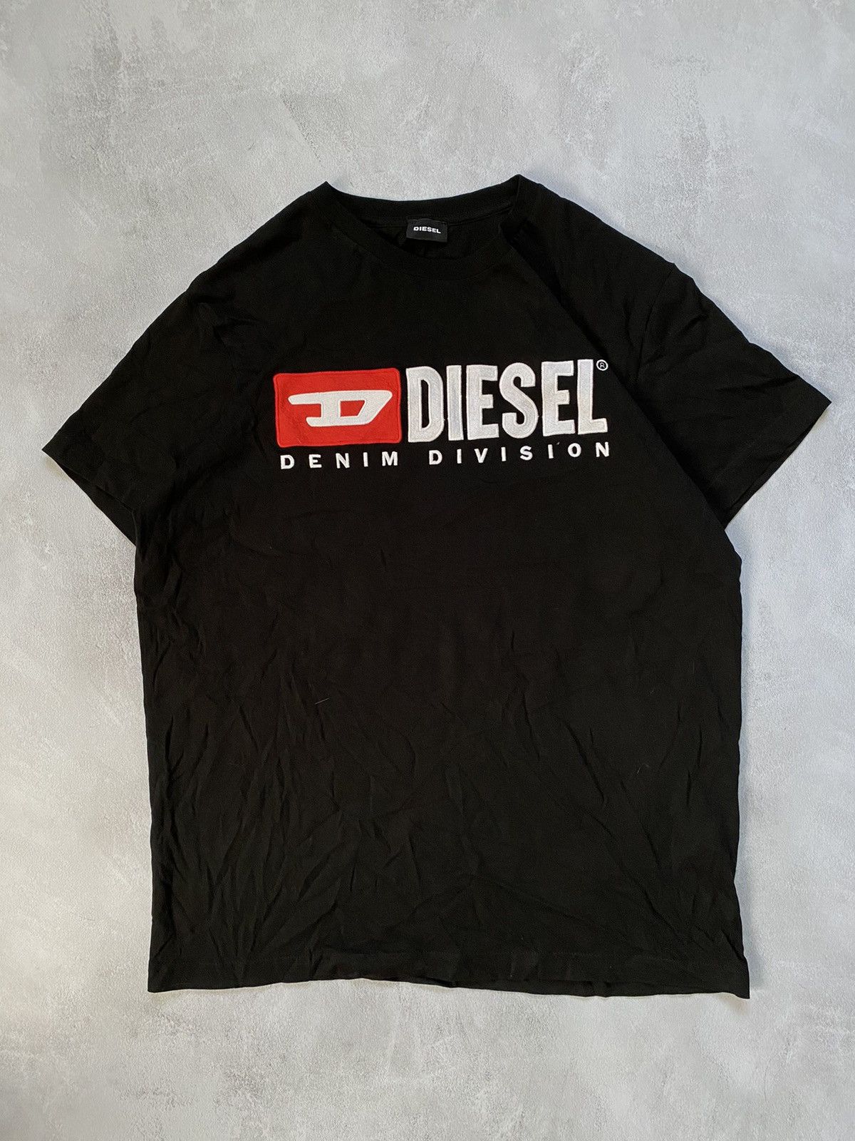 Diesel Vintage Diesel T-Shirt Big Logo Japan Style Y2K Size US XL / EU 56 / 4 - 1 Thumbnail