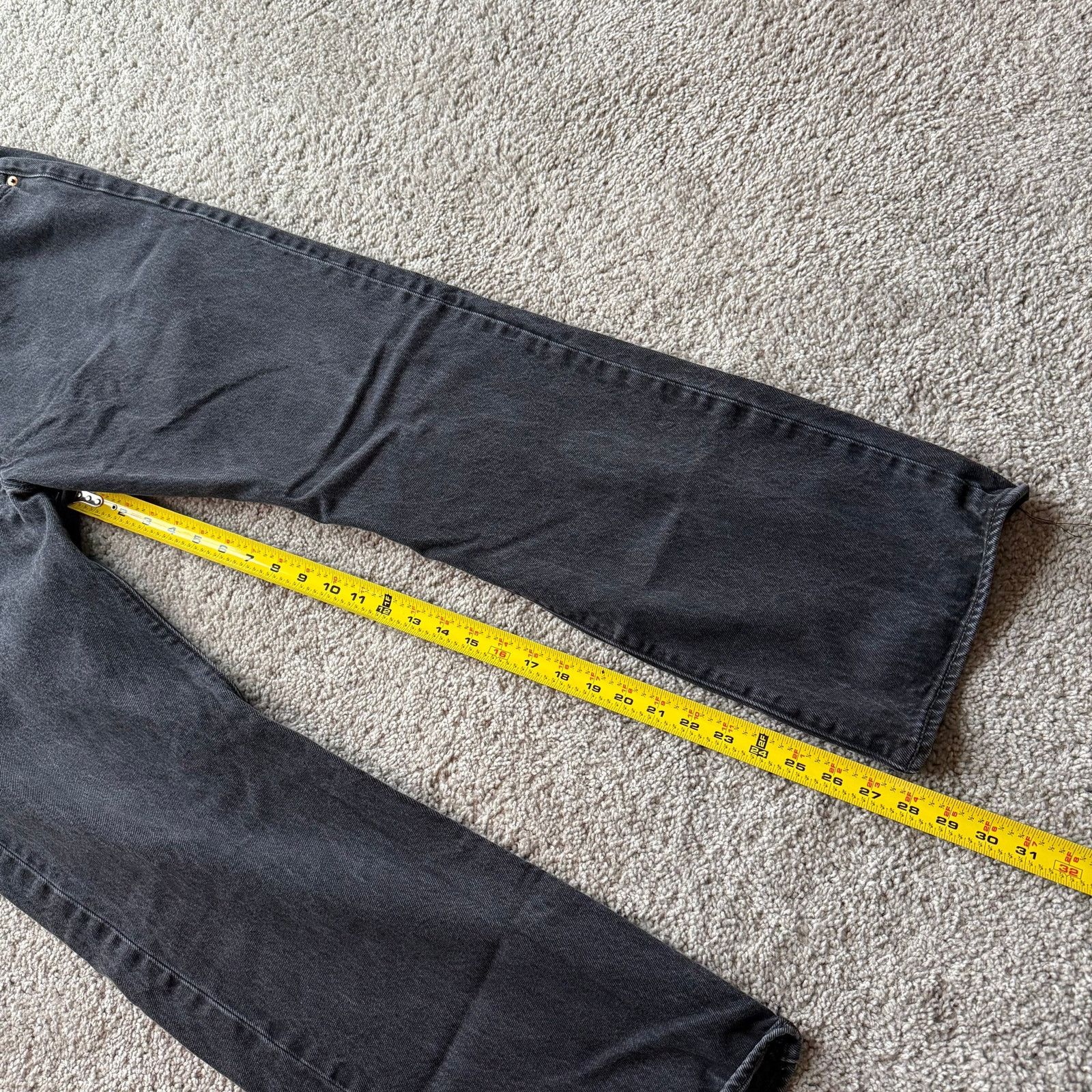 Levi's Vintage Levis 501 Black Denim Jeans Mens 40x32 Casual Fit Size US 40 / EU 56 - 2 Thumbnail