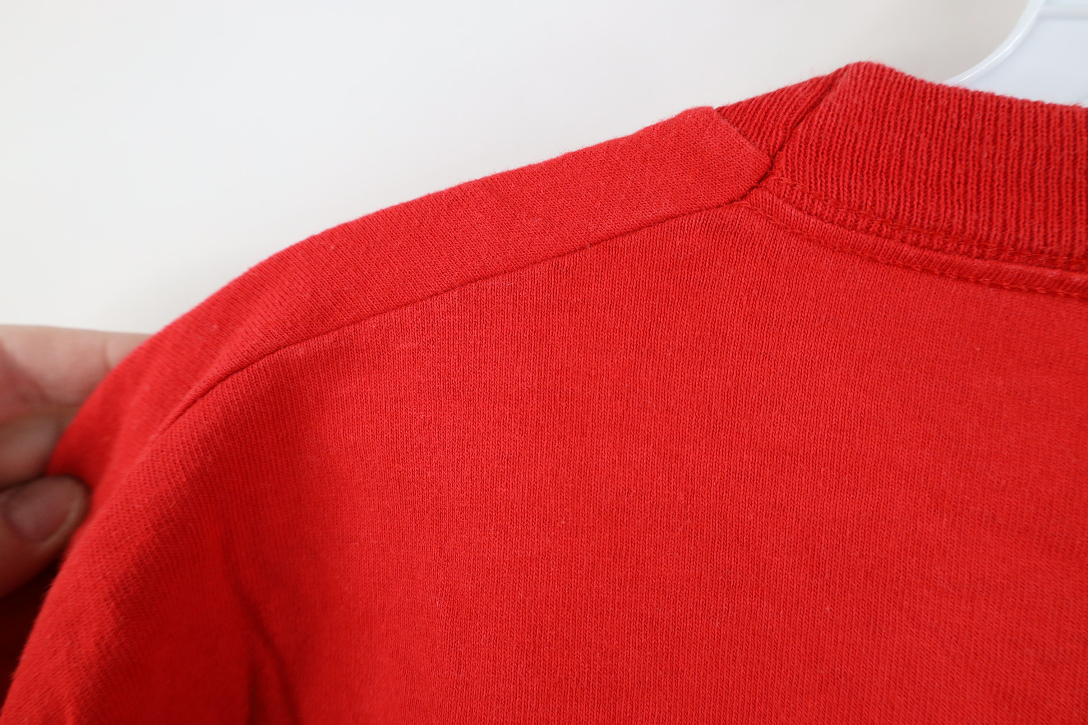 Vintage Vintage 90s Streetwear Heavyweight Cotton T-Shirt Red USA Size US XL / EU 56 / 4 - 8 Thumbnail