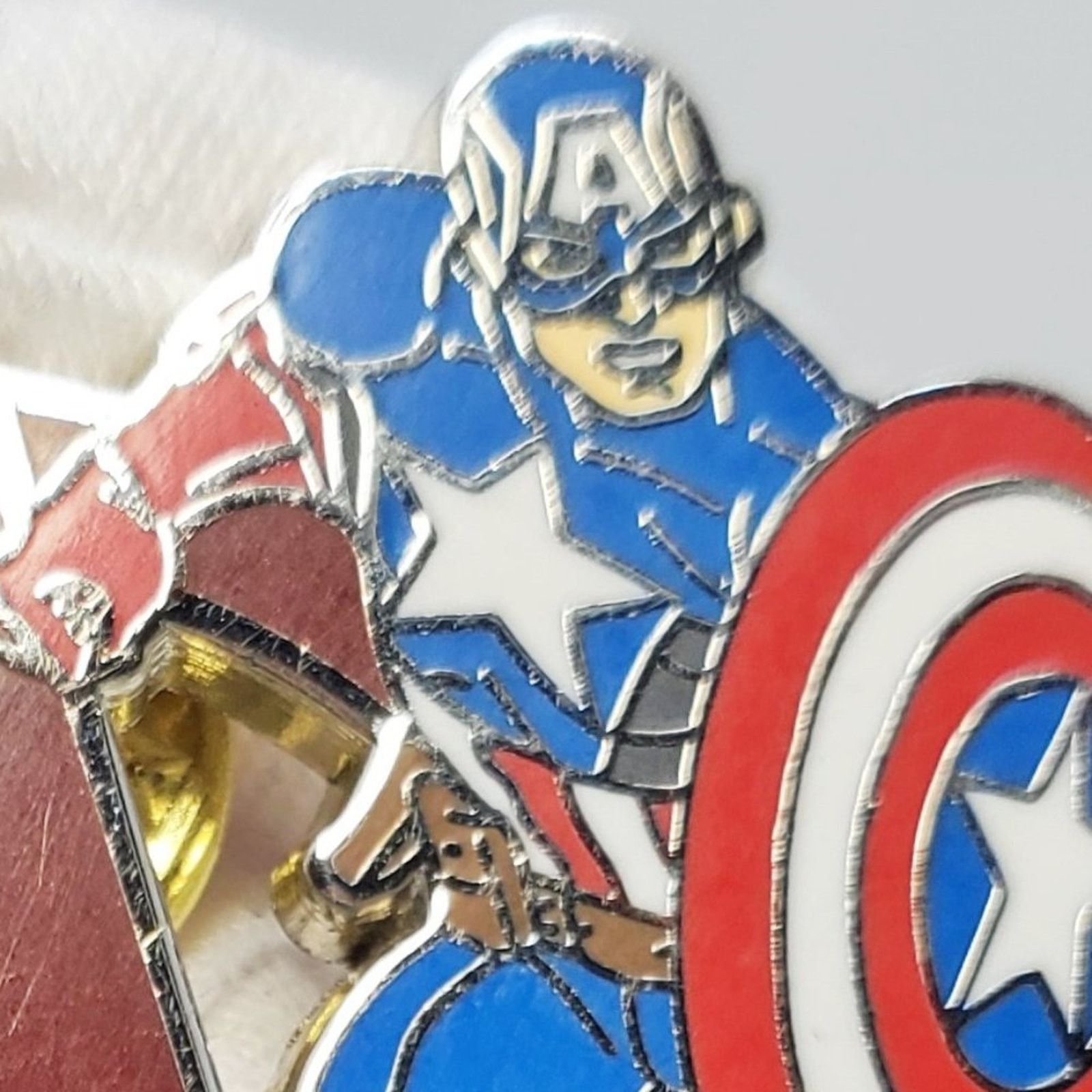 Disney Disney Avenger Captain America Enamel Pin Size ONE SIZE - 2 Thumbnail