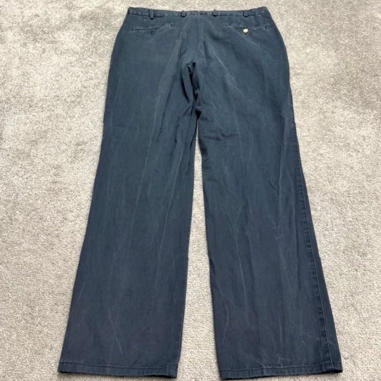 Peter Millar Peter Millar Chino Pants Mens 36x33 Navy Blue Straight Leg Casual Comfort Size US 36 / EU 52 - 2 Thumbnail