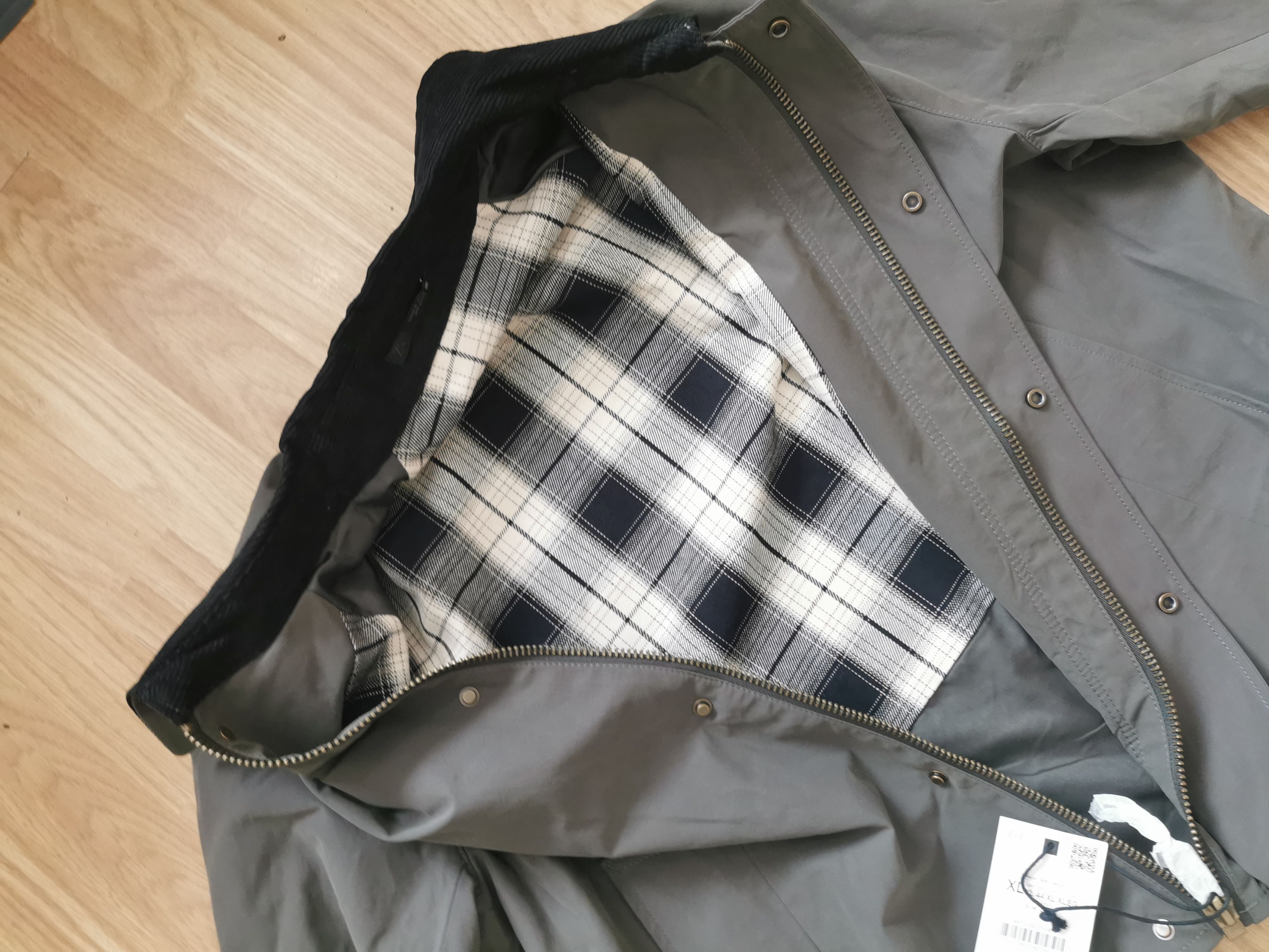 Zara Zara Contrast Colar technical jacket size XL Relaxed fit Size US XL / EU 56 / 4 - 8 Thumbnail