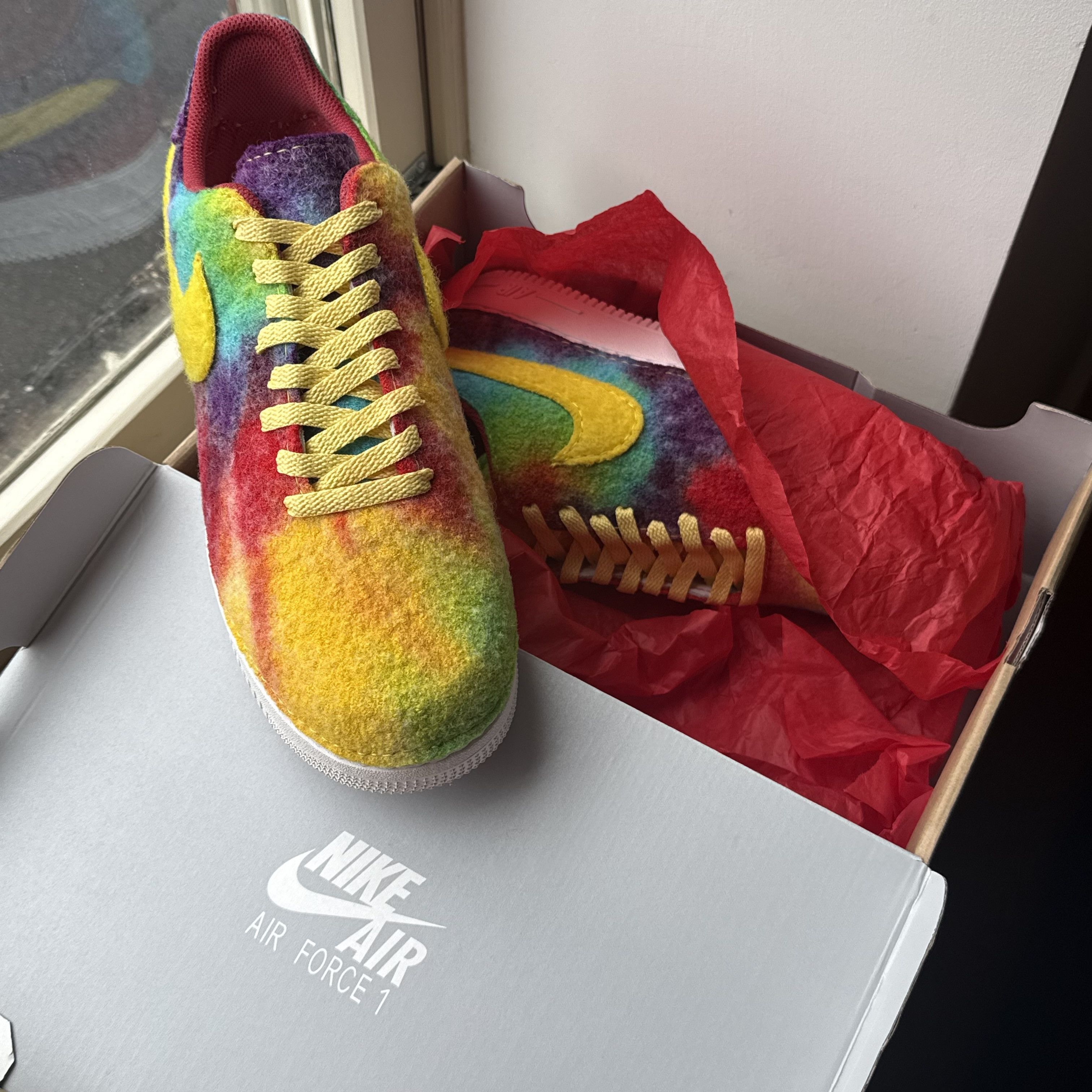 Nike Dark Phil Knight Rainbow Wool Wrapped Air Force 1 Size US 11.5 / EU 44-45 - 7 Thumbnail