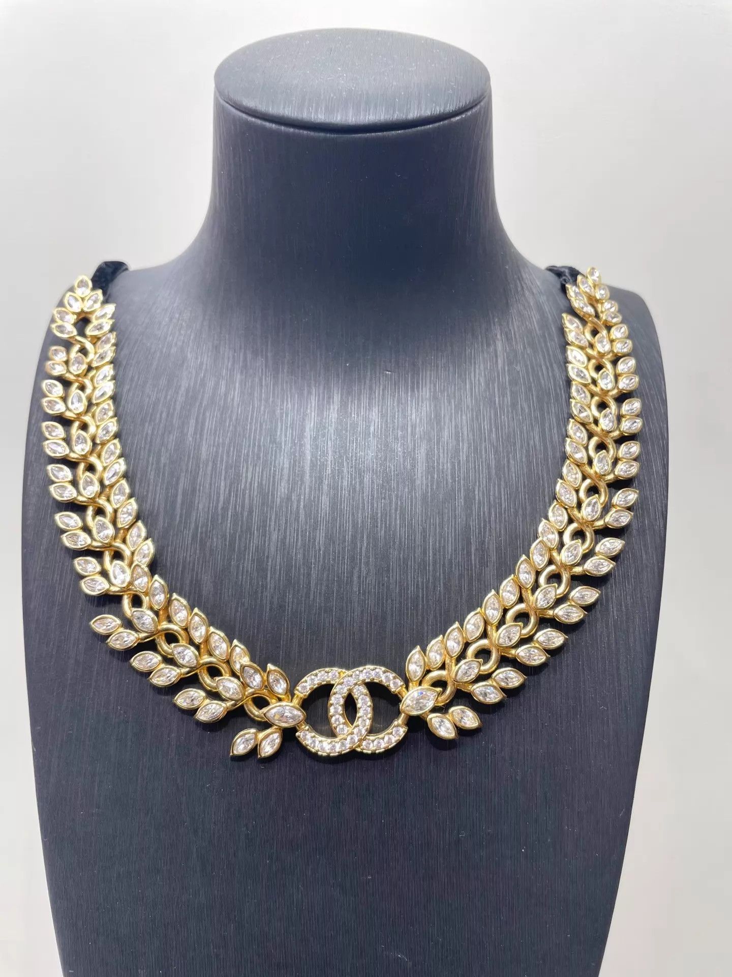 Chanel Chanel Wheat Ear Headband & Necklace 98 New Authentic Size ONE SIZE - 4 Thumbnail