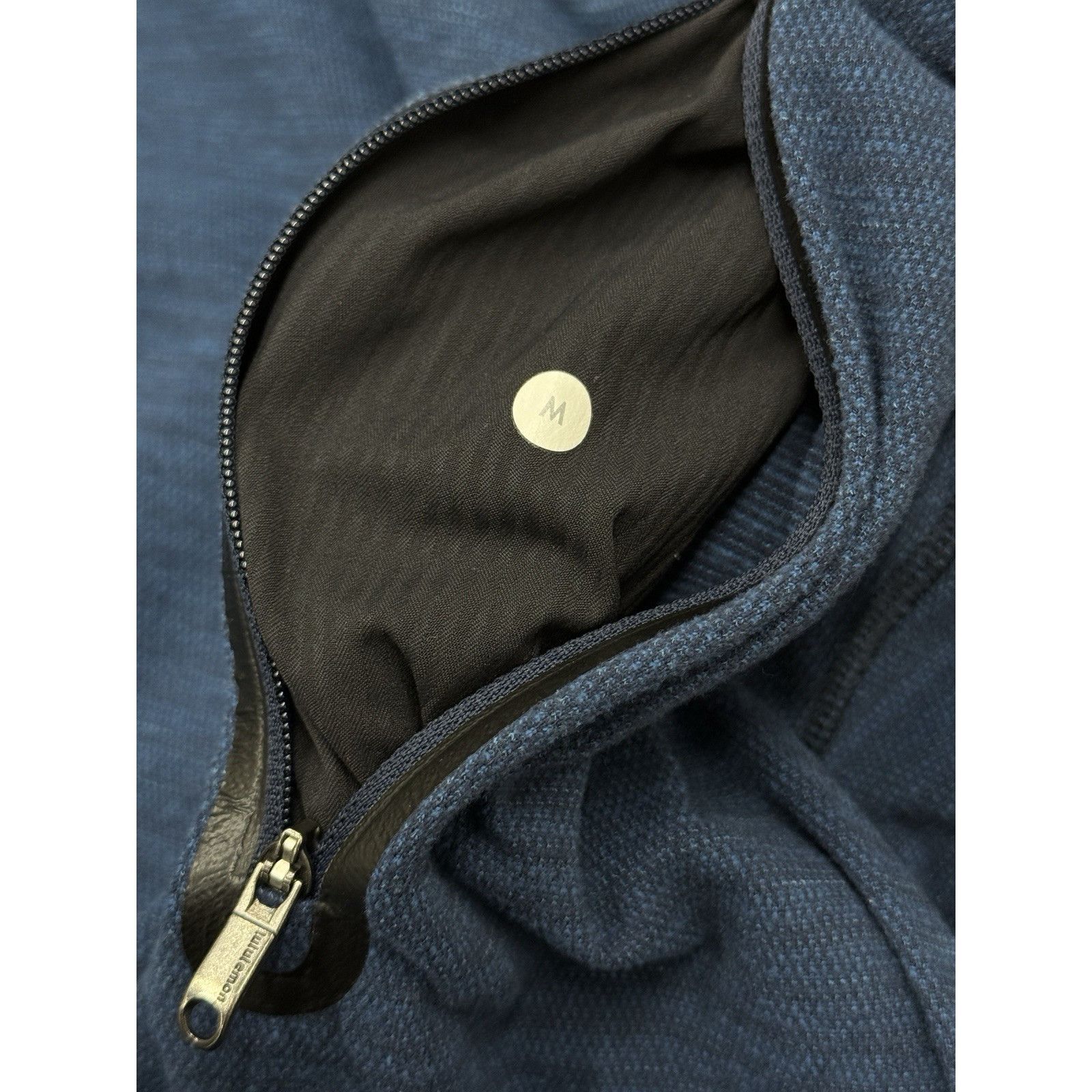Lululemon Lululemon Men's Cargo Pocket Crewneck Sweatshirt Blue • Medi Size US M / EU 48-50 / 2 - 3 Thumbnail