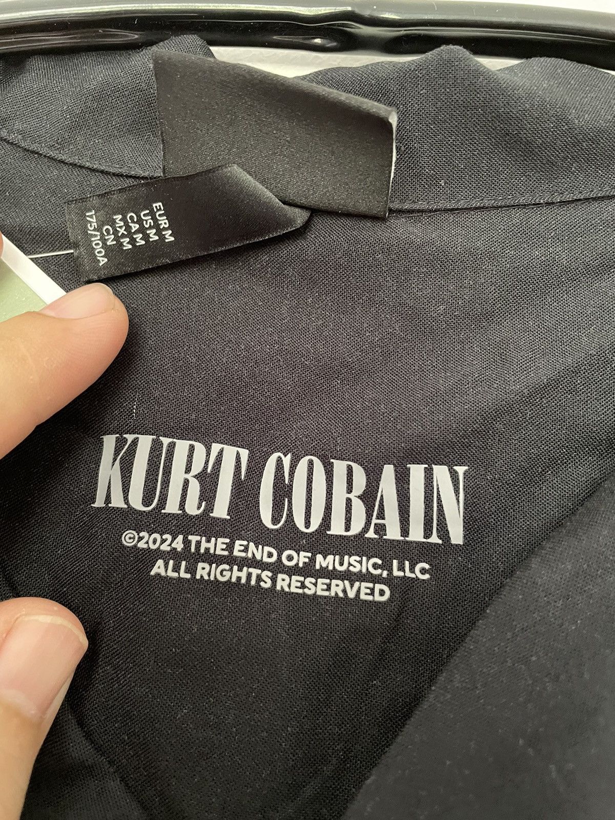 Other KURT COBAIN OVERPRINT BUTTON DOWN SHIRT Size US M / EU 48-50 / 2 - 5 Thumbnail