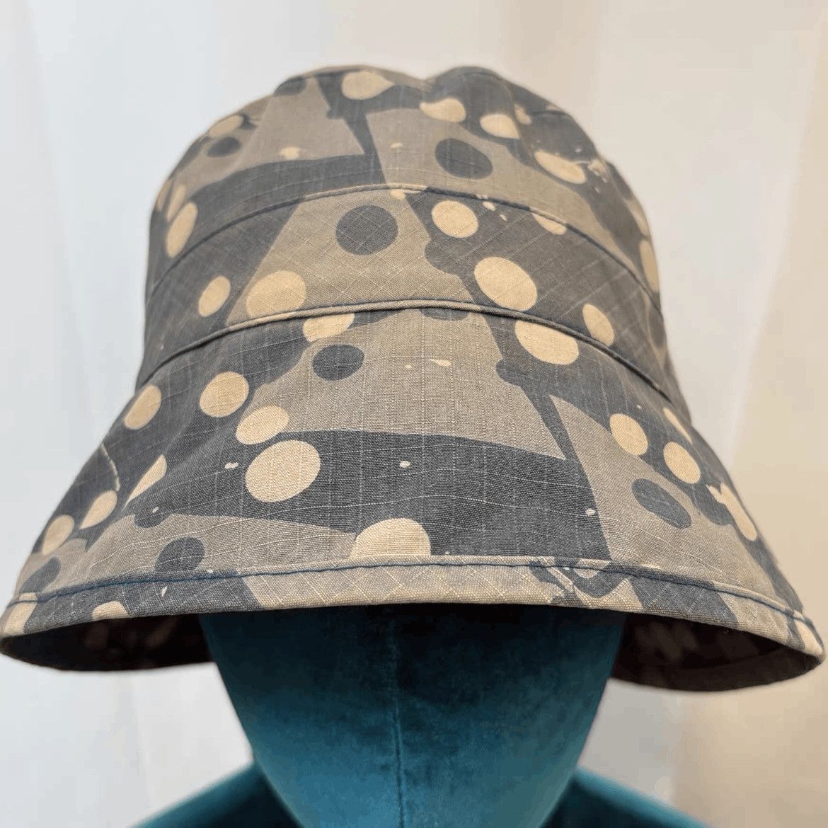 Undercover Undercover 00SS Dots Camouflage Hat Size ONE SIZE - 1 Thumbnail