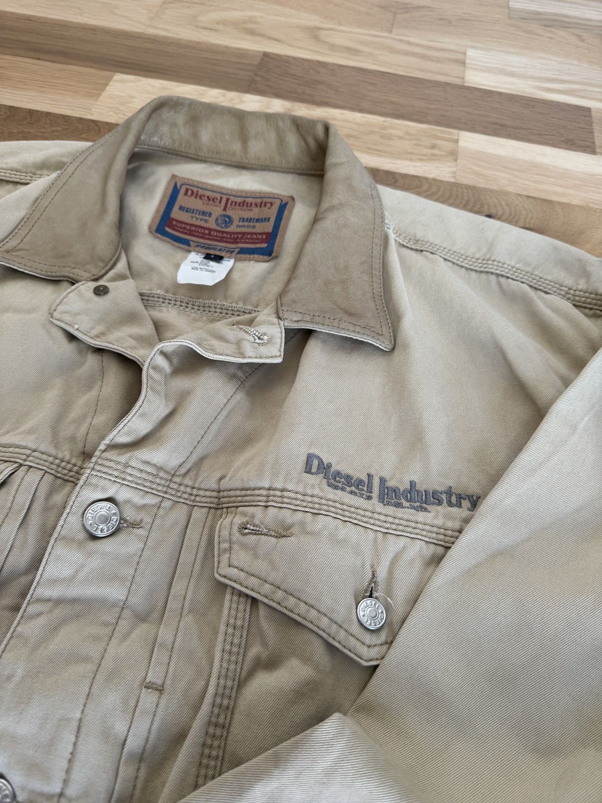 Diesel Diesel Industry vintage bomber denim trucker jacket beige Size US L / EU 52-54 / 3 - 3 Thumbnail
