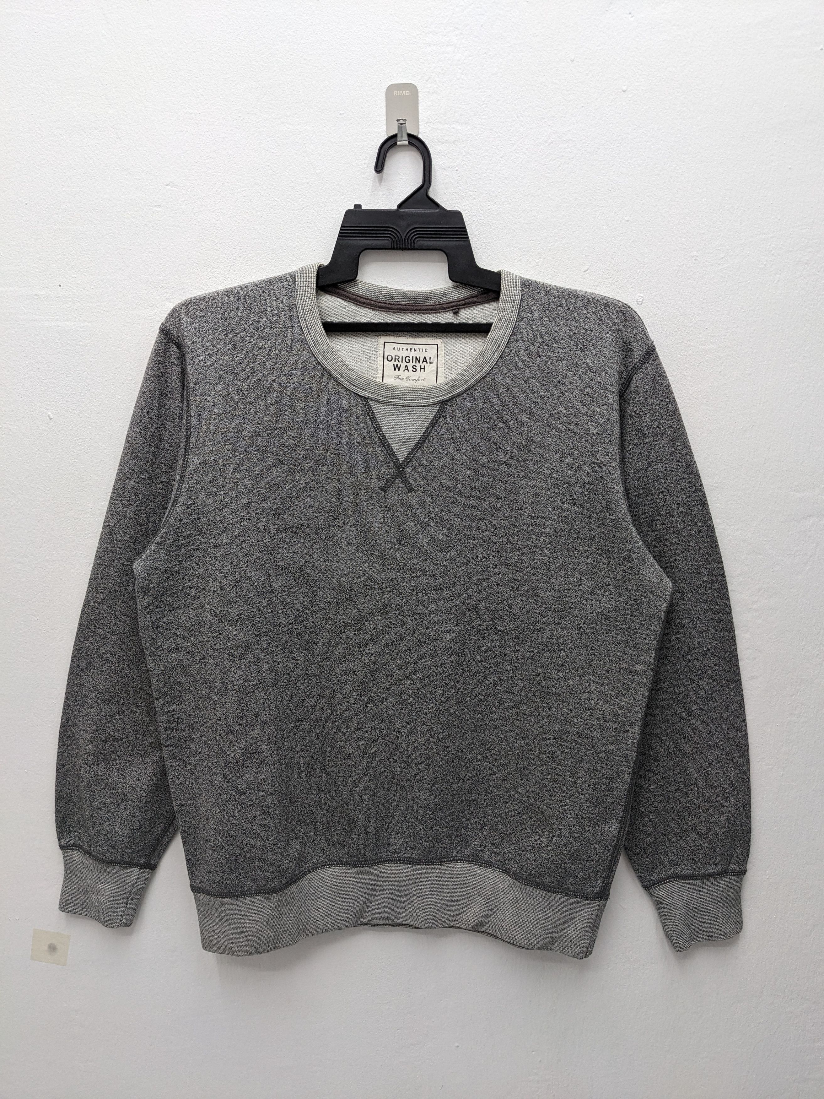 Japanese Brand Japanese Brand Uniqlo Streetwear Crewneck Sweatshirt Size US XL / EU 56 / 4 - 2 Thumbnail