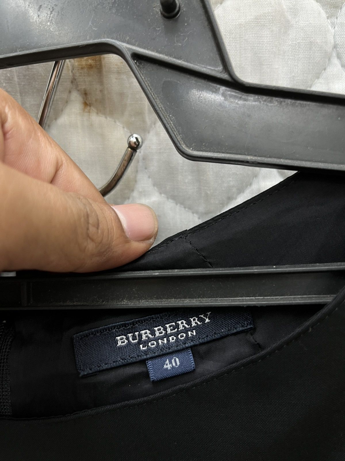 Burberry 🔥🔥🔥STEALS BURBERRY LONDON BLACK DRESS Size S / US 4 / IT 40 - 4 Thumbnail