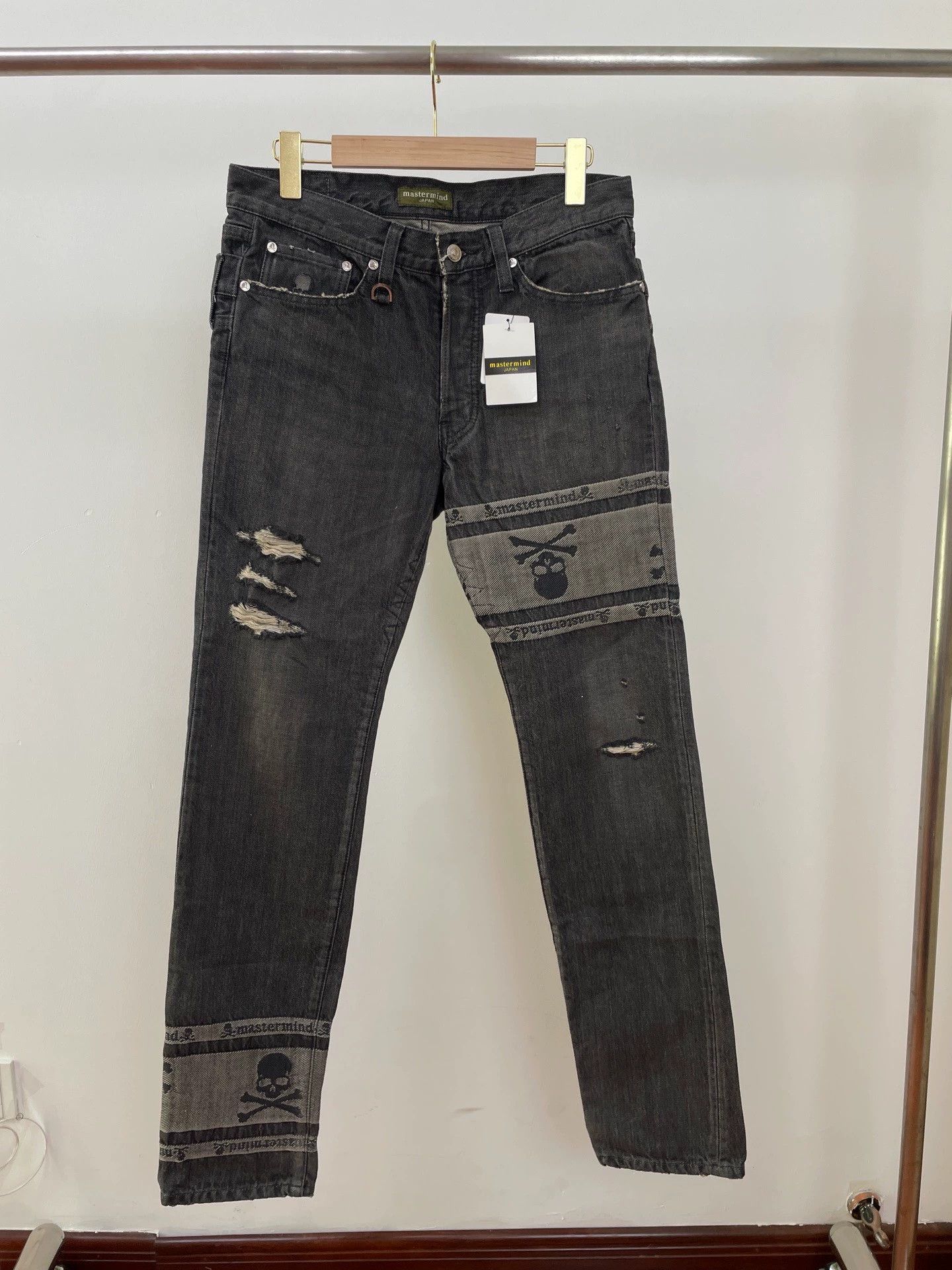 Mastermind Japan mastermind japan skull straight black denim gold S Size US 28 / EU 44 - 1 Thumbnail