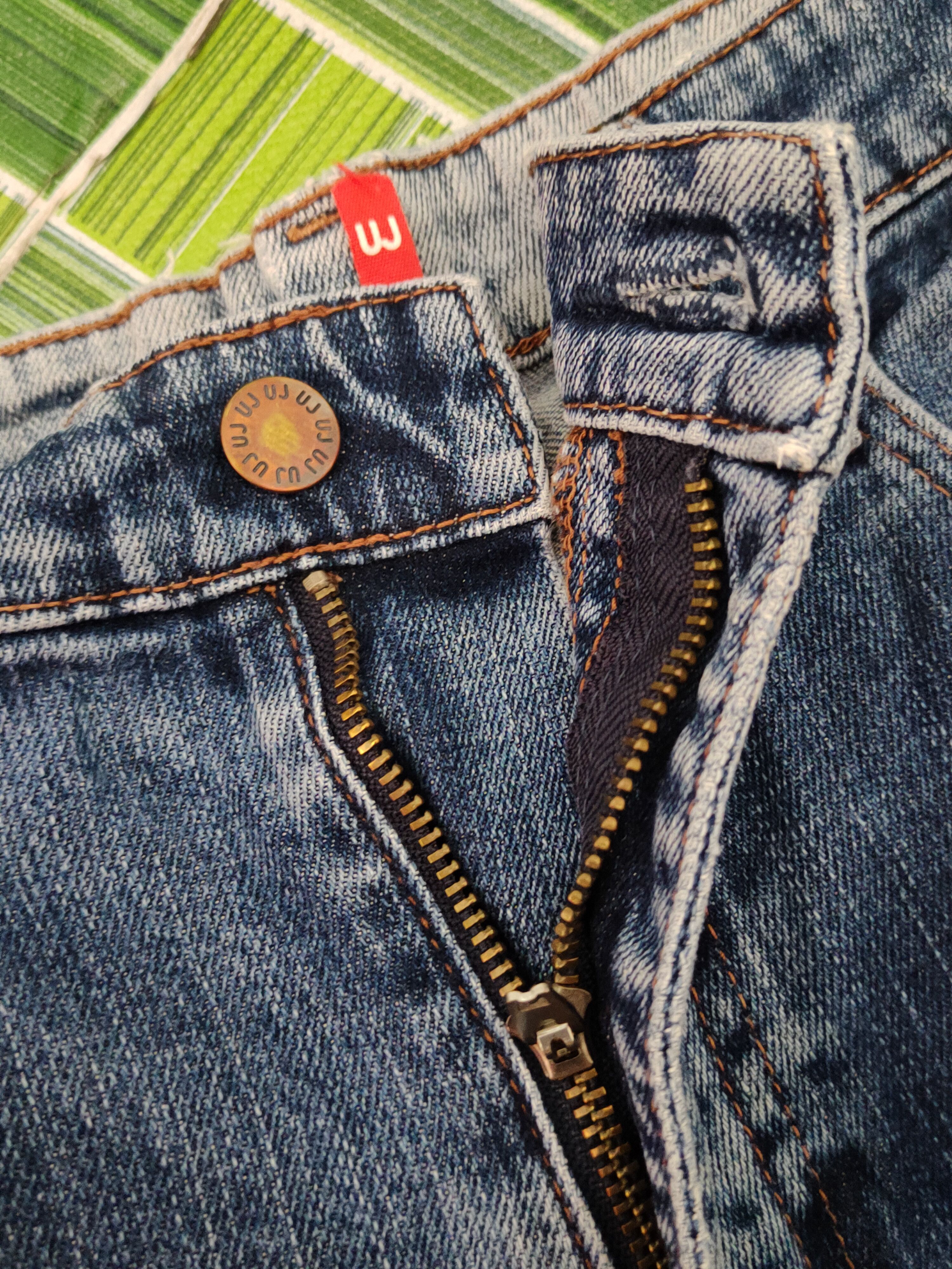 Japanese Brand Uniqlo Blue Distressed Ripped Jeans #S2216 Size US 29 - 12 Thumbnail