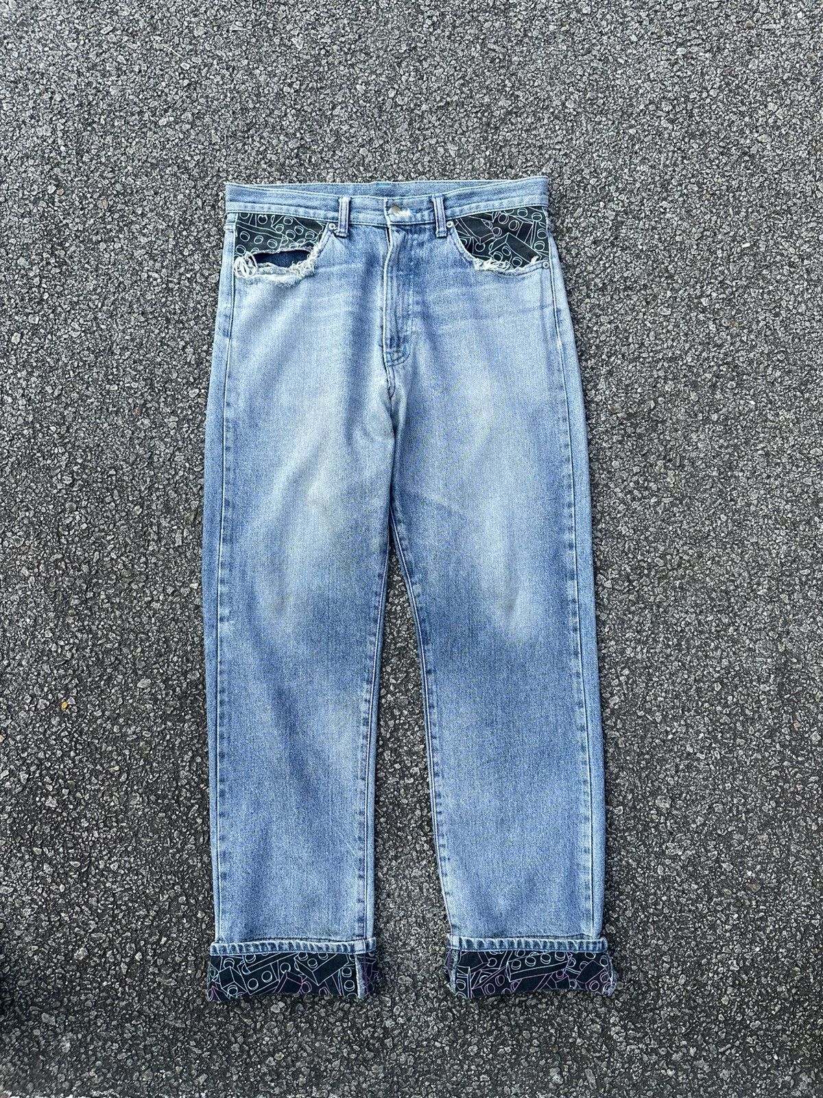 Vintage Crazy Vintage Y2K Baggy Light Wash Distressed Jeans Size US 33 - 1 Thumbnail