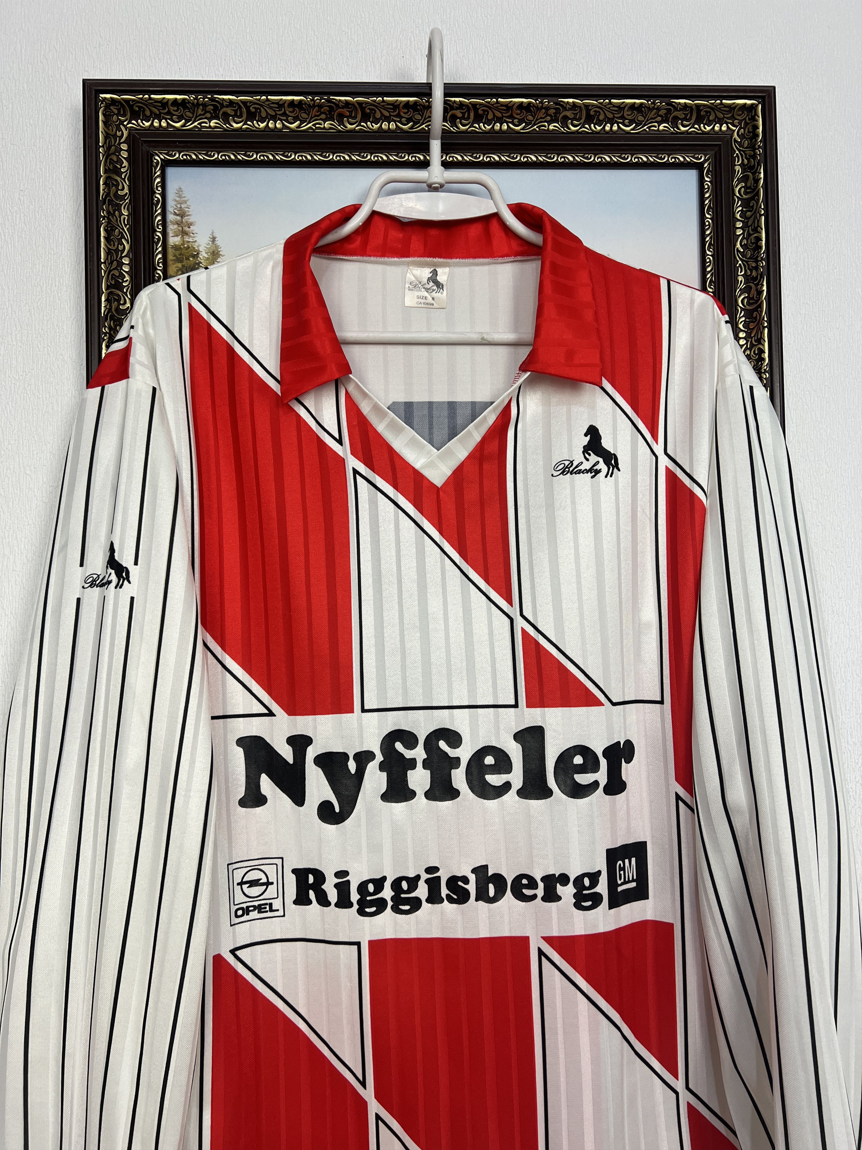Vintage Switzerland Football Template Long Sleeve Shirt Jersey Size US L / EU 52-54 / 3 - 2 Thumbnail