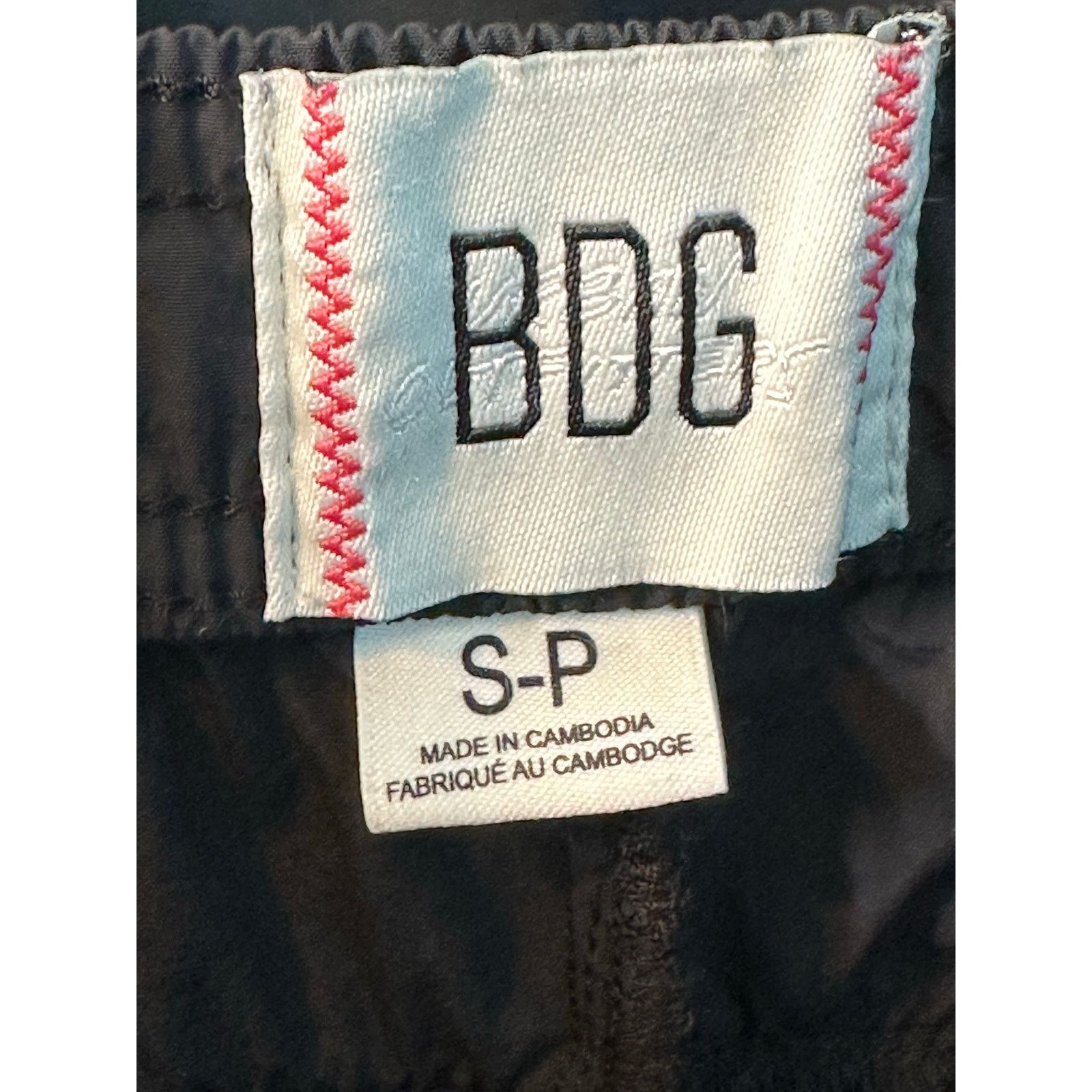 Bdg BDG black white trim pull on athletic shorts size small Size 30" / US 8 / IT 44 - 3 Thumbnail