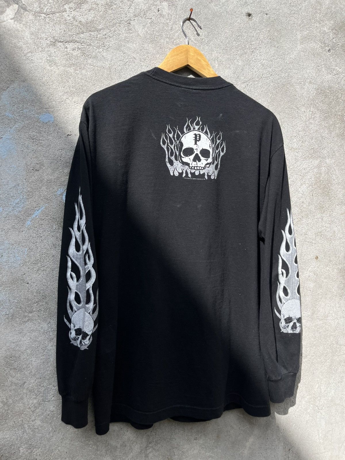 Vintage Vintage 2003 Poison Flames Size US L / EU 52-54 / 3 - 7 Thumbnail