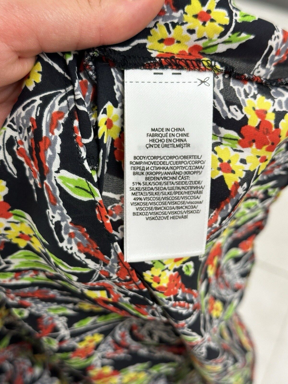 Polo Ralph Lauren Polo Ralph Lauren Silk Viscose Floral Print Dress V-neck Size M / US 6-8 / IT 42-44 - 12 Thumbnail