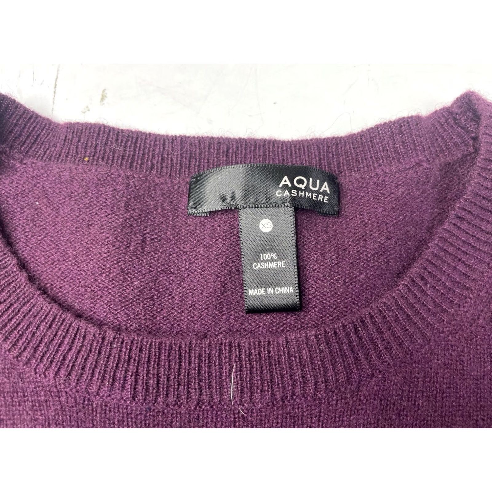 AQUA Aqua 100% Cashmere Crew Neck Knit Sweater Purple XS Womens Size XS / US 0-2 / IT 36-38 - 3 Thumbnail