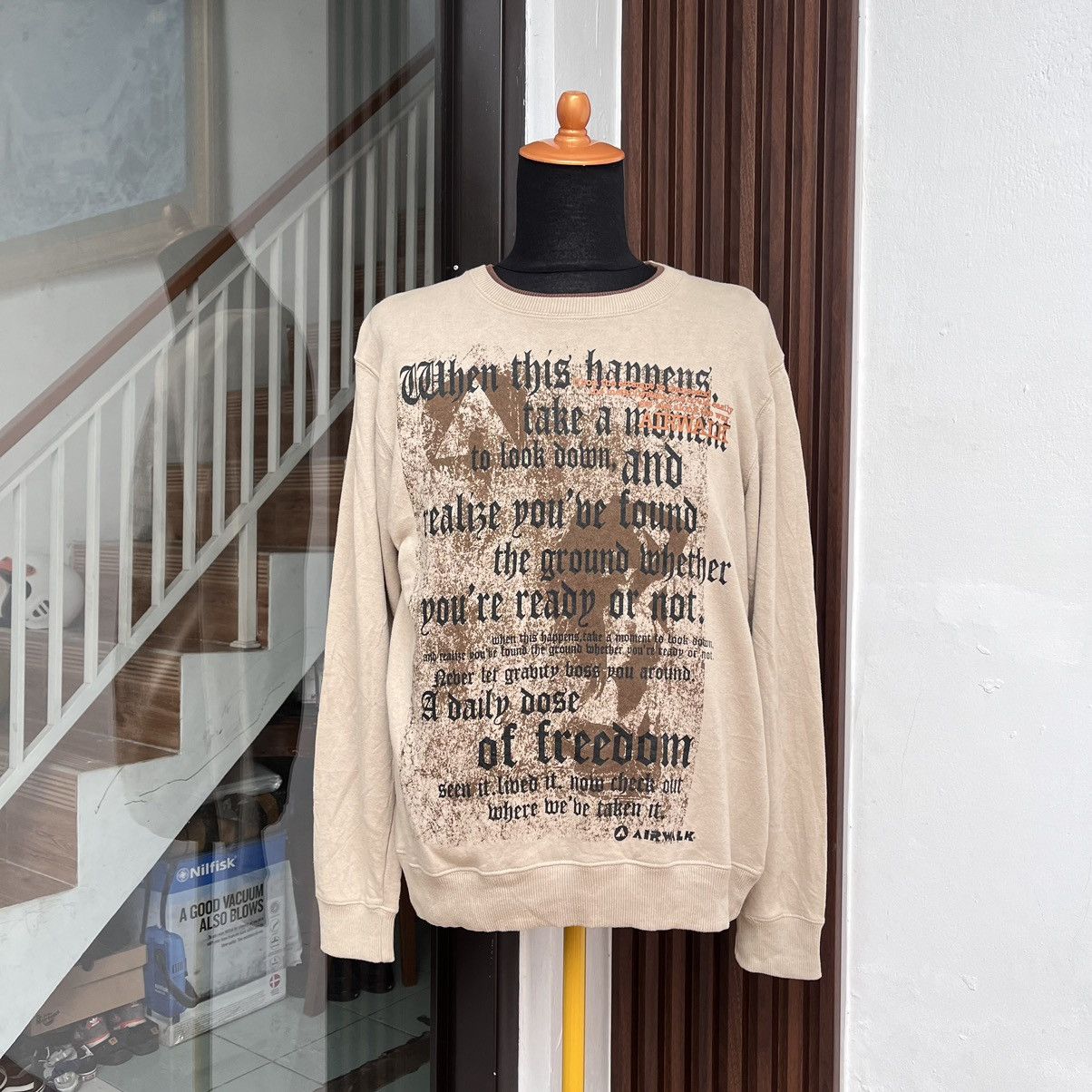 Airwalk × Vintage 2000S Airwalk Skateboard Sweatshirts Size US M / EU 48-50 / 2 - 1 Thumbnail