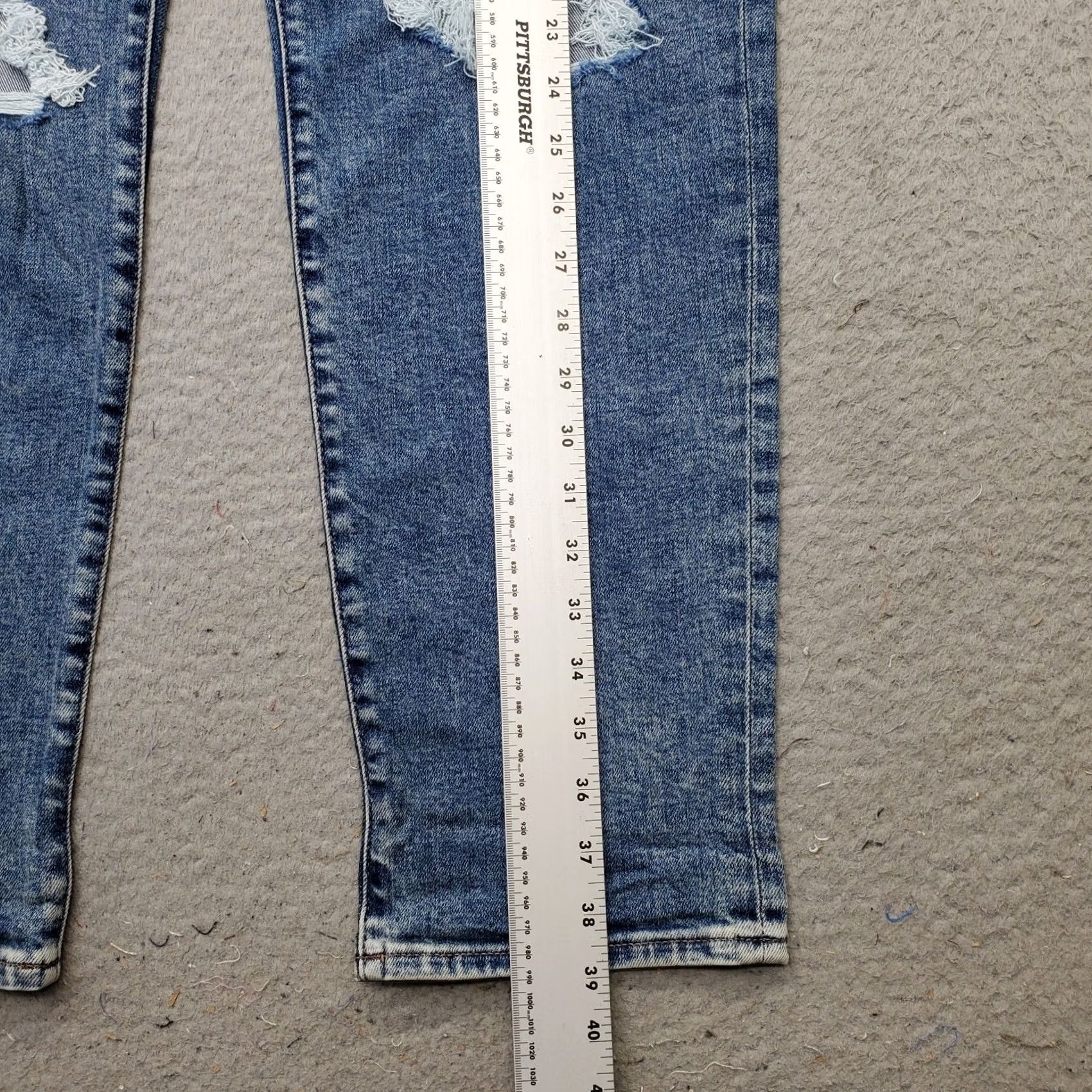 Express Express Boyfriend Jeans Womens 6L Blue Denim Mid Rise Distressed Button Fly Jeans Size 28" / US 6 / IT 42 - 3 Thumbnail