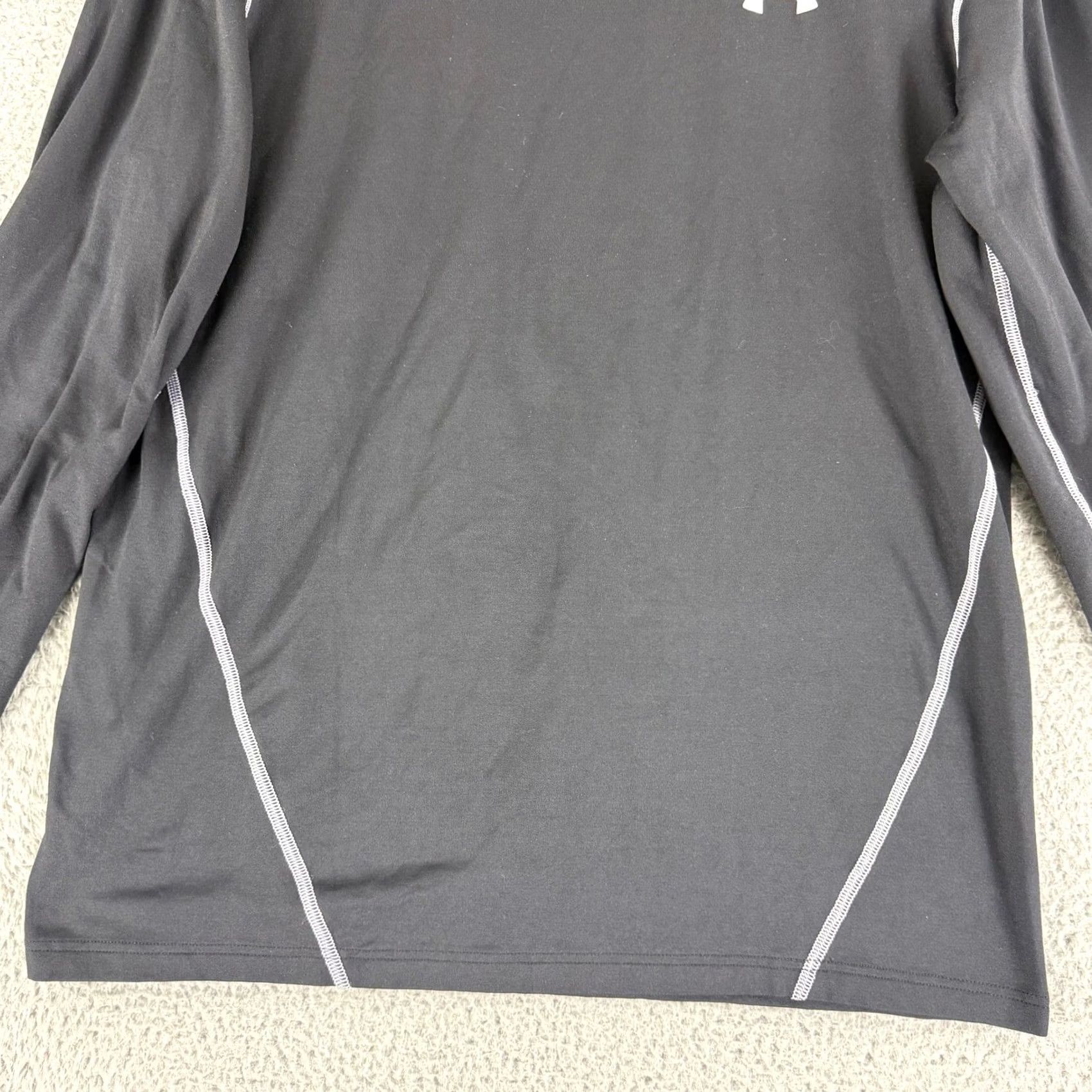 Under Armour Under Armour ColdGear Shirt Mens L Black Long Sleeve Fitted Base Layer Snag Size US L / EU 52-54 / 3 - 4 Thumbnail