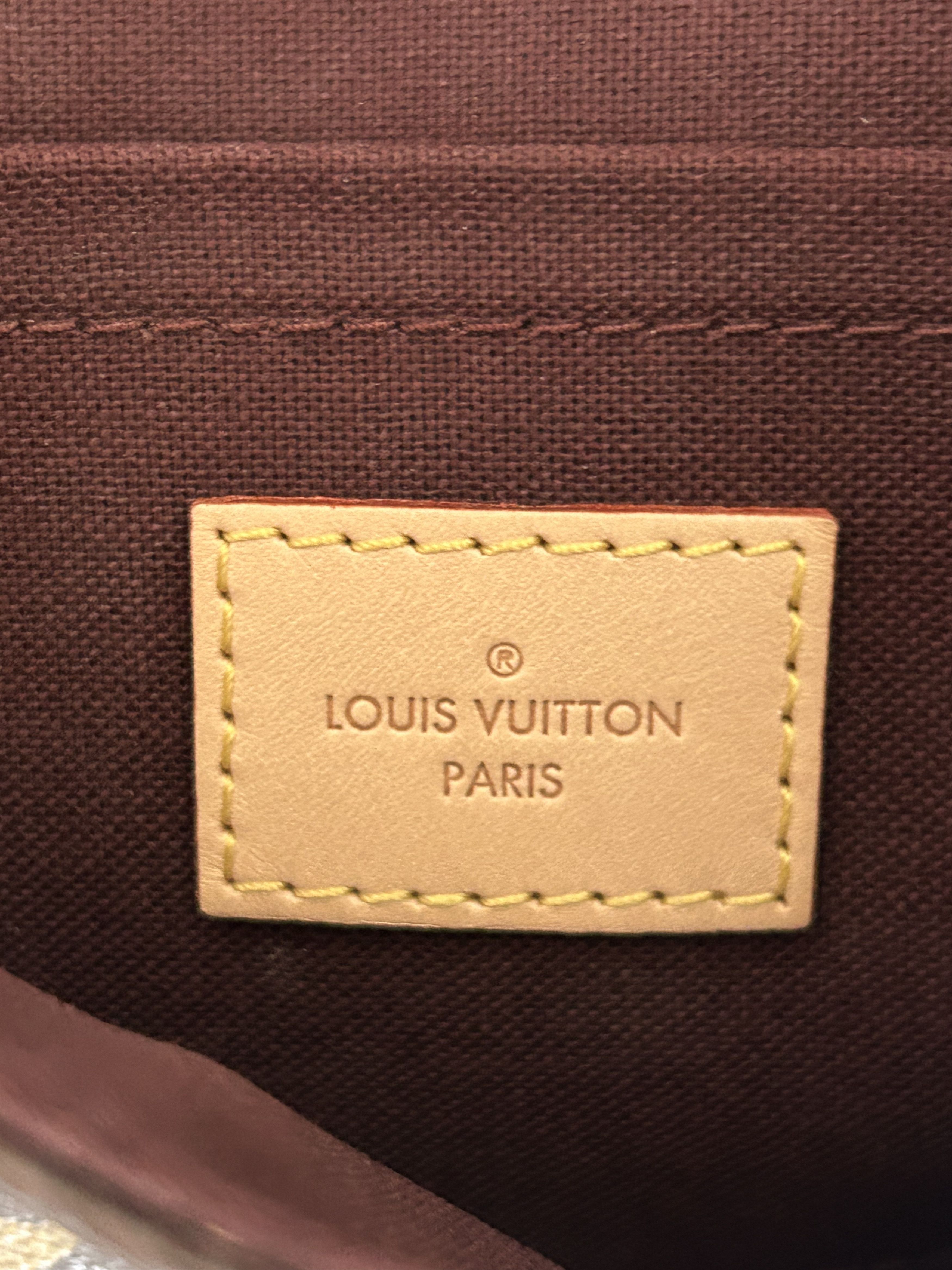 Louis Vuitton Louis Vuitton Brown Monogram Favorite MM Size ONE SIZE - 3 Thumbnail