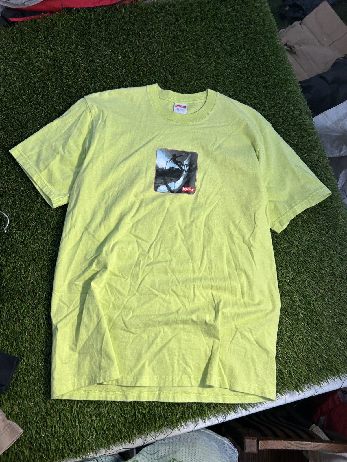 Supreme Supreme SS21 Shadow Surf Neon Green Tee Size US L / EU 52-54 / 3 - 2 Thumbnail