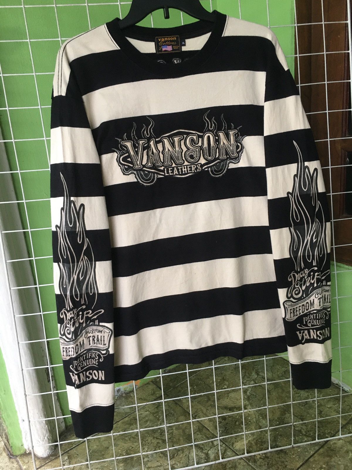 Japanese Brand × Vanson Leathers Vanson Skulls Longsleeve Size US XL / EU 56 / 4 - 2 Thumbnail