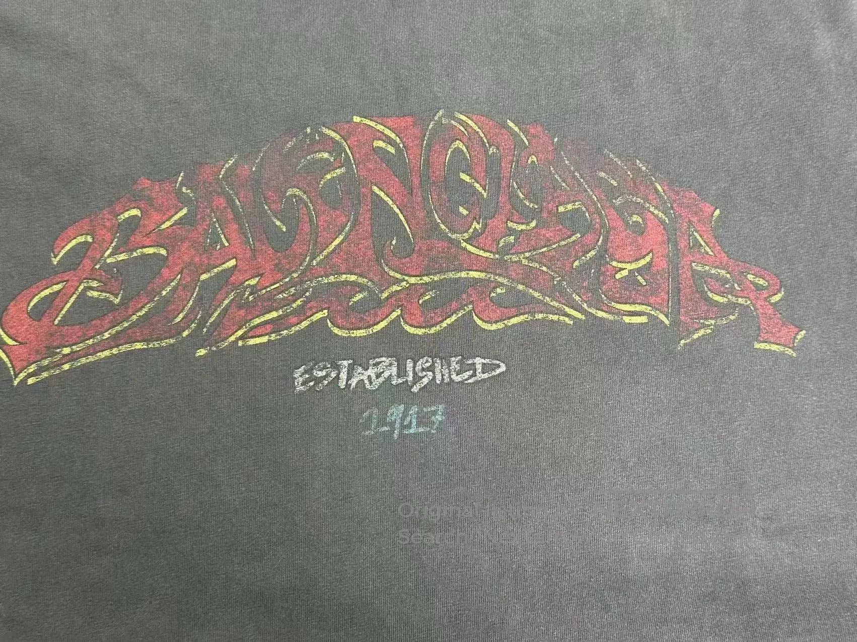 Balenciaga Balenciaga Solid Print Crew Neck T-Shirt. Size US M / EU 48-50 / 2 - 3 Thumbnail