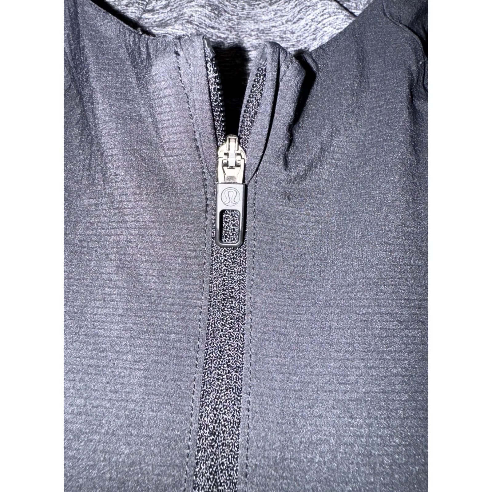 Lululemon Lululemon Surge Warm Full Zip Athletic Hoodie Jacket Gray Mens M Size US M / EU 48-50 / 2 - 2 Thumbnail