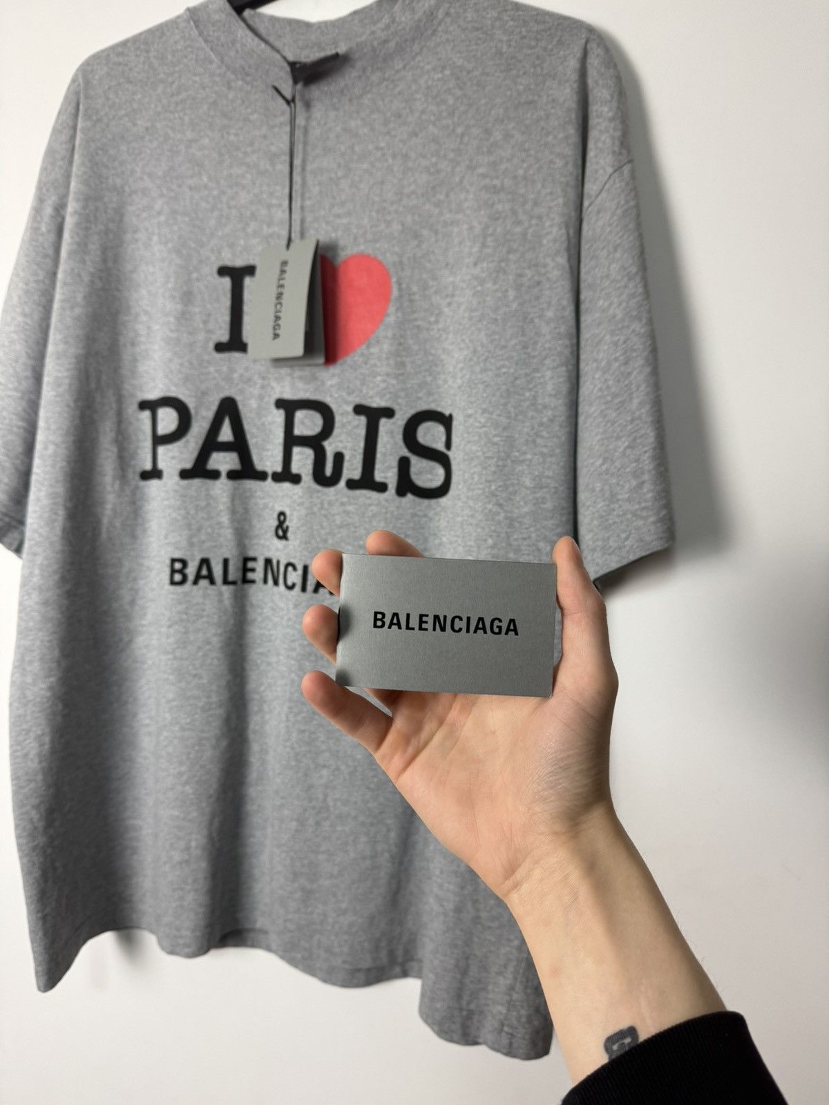 Balenciaga BNWT Balenciaga “I Love Paris” Oversized Tee Luxury Designer Size US M / EU 48-50 / 2 - 8 Thumbnail