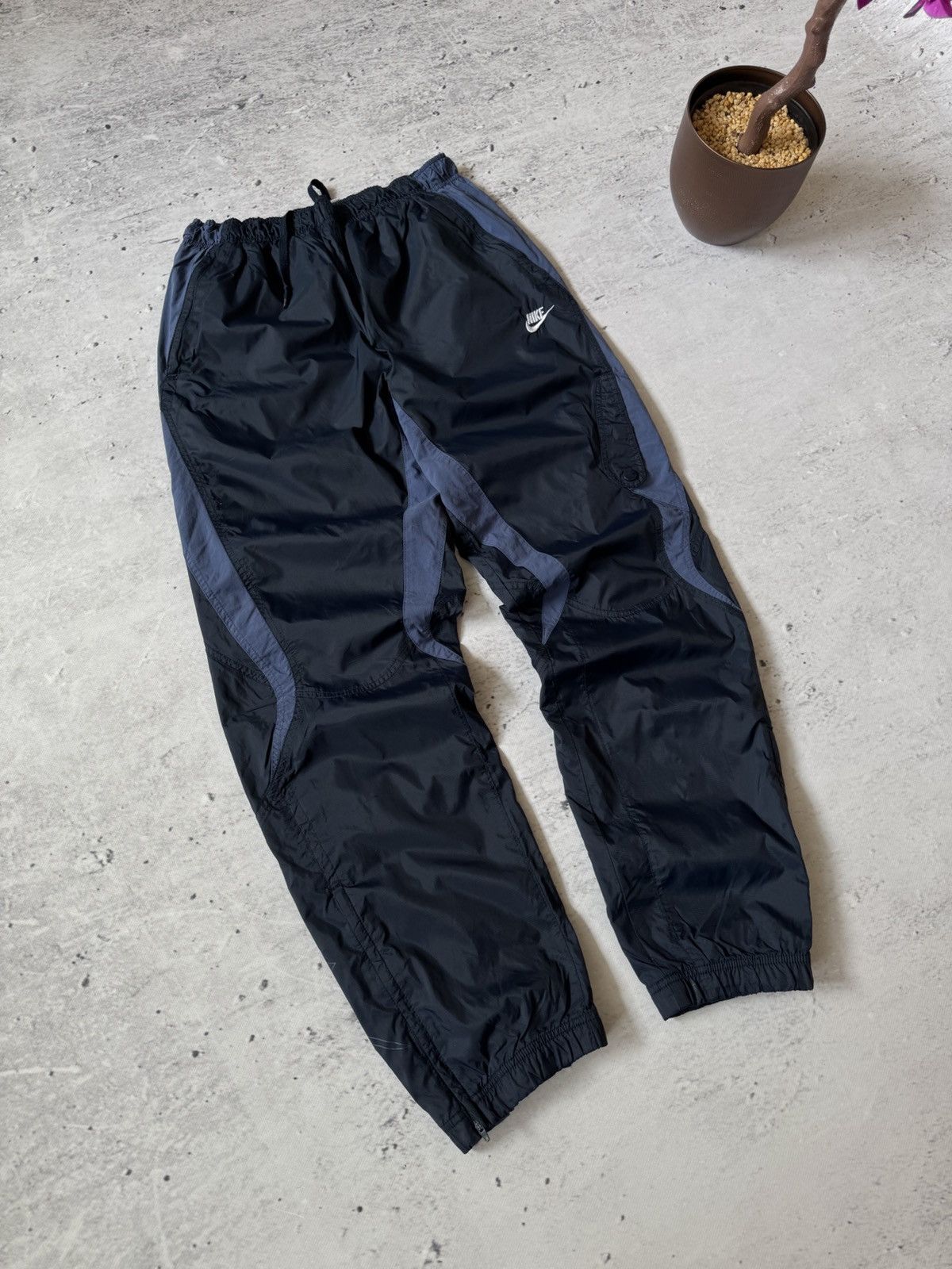Nike × Vintage NIKE AIR NYLON VINTAGE OVERSIZE BAGGY FIT PANTS SWEATPANTS Size US 34 / EU 50 - 1 Thumbnail