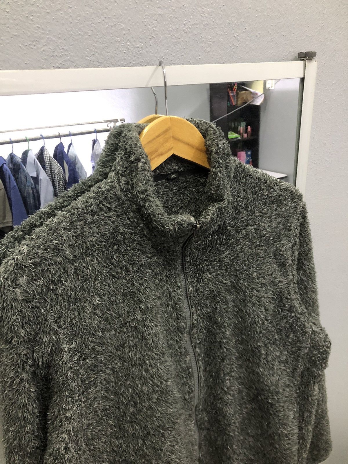 Uniqlo Uniqlo Cozy Sherpa Zip Jacket - Charcoal Grey Size US L / EU 52-54 / 3 - 4 Thumbnail