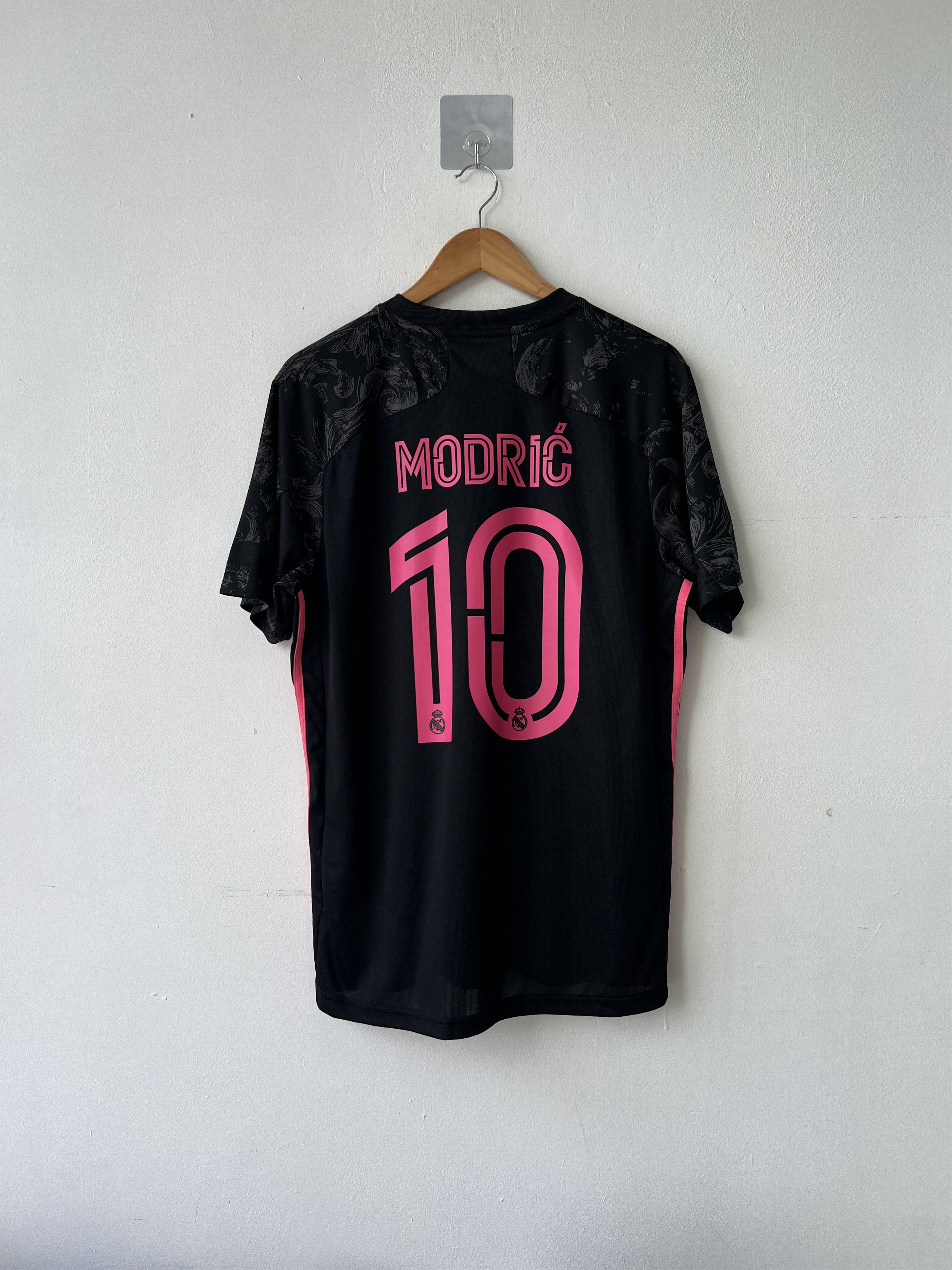 Adidas (M) Real Madrid 2020-21 Third Kit Modric #10 Size US M / EU 48-50 / 2 - 1 Thumbnail