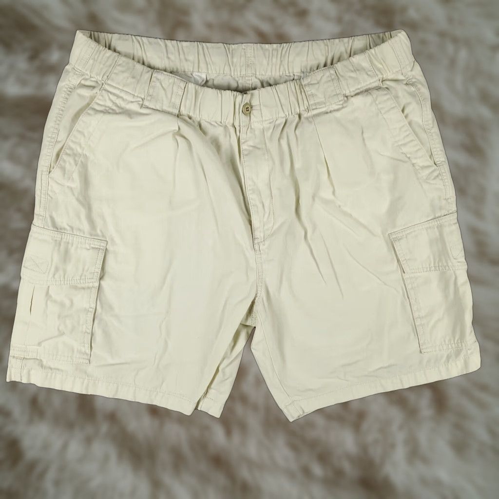 Tommy Bahama VINTAGE Tommy Bahama Cargo Shorts Men XL Ivory Casual Outdoor 2000s Size US 38 / EU 54 - 1 Thumbnail