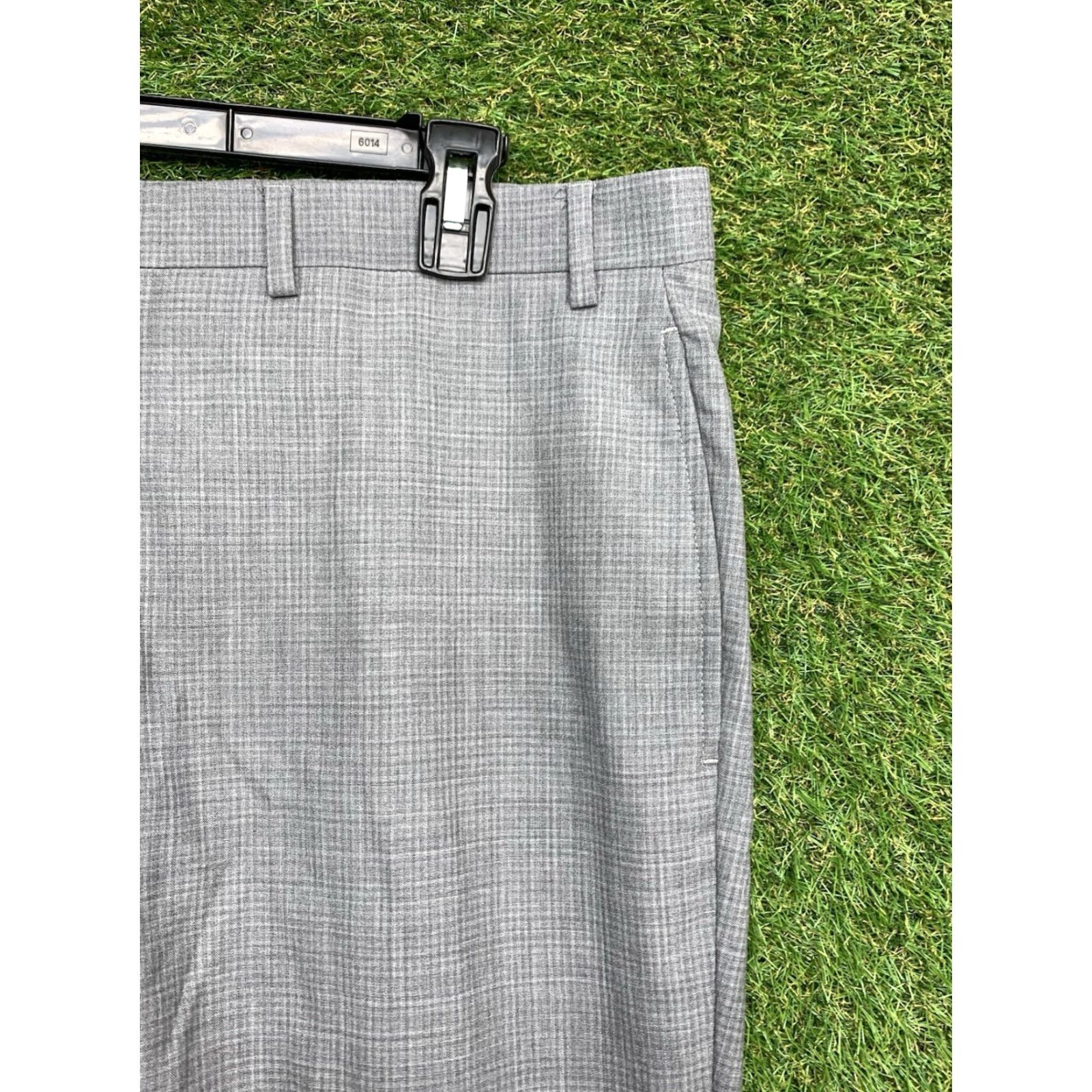 Ralph Lauren Lauren Ralph Lauren Pants Mens 38x30 Total Comfort 100% Wool Gray Pleated Preppy Size US 38 / EU 54 - 5 Thumbnail