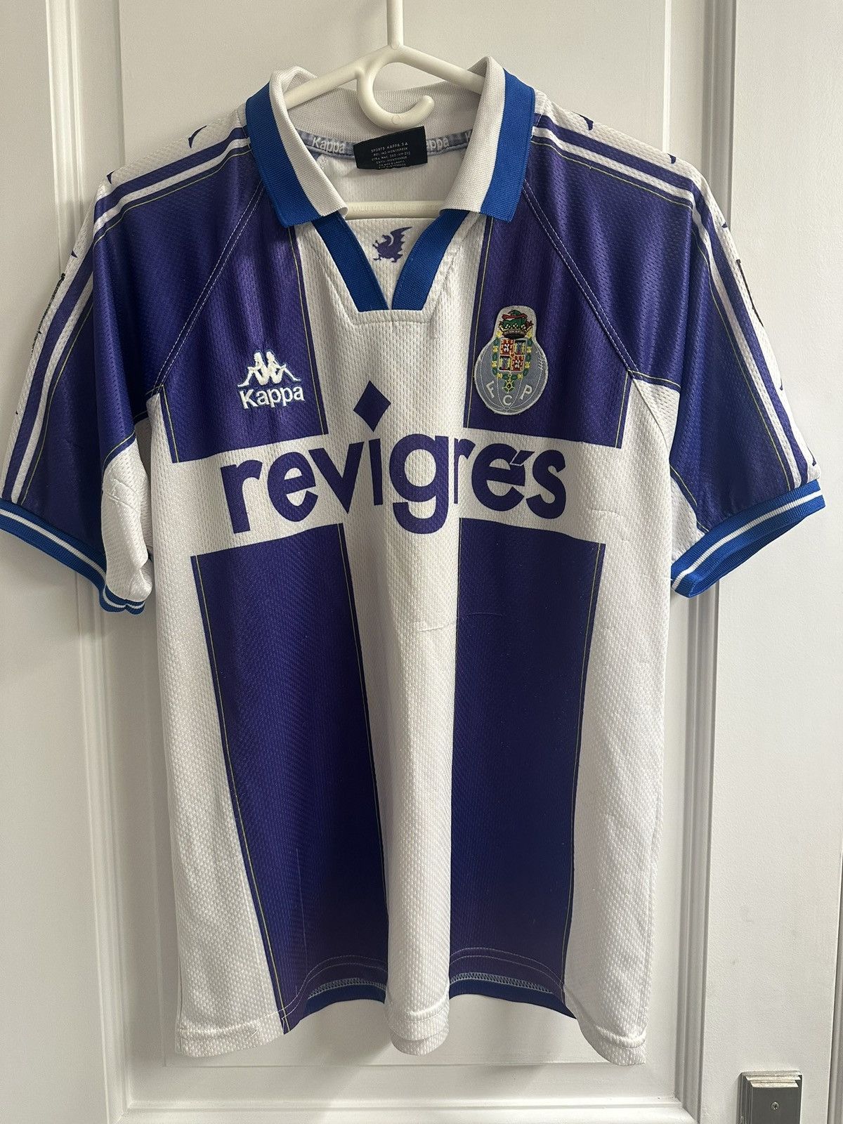 Kappa FC Porto x Kappa x Match Worn x Medium x Butrovic 25 Size US M / EU 48-50 / 2 - 1 Thumbnail