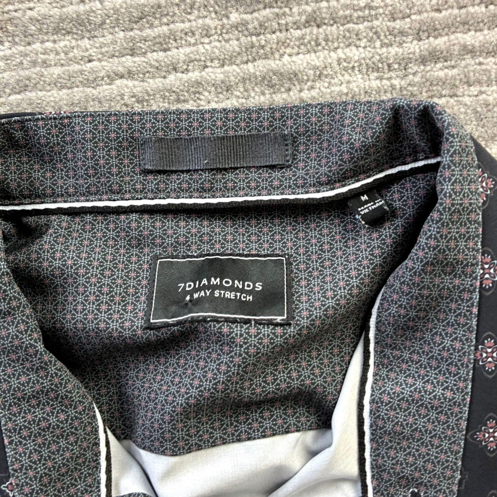 Vintage 7 Diamonds Shirt Mens M Black 4 Way Stretch Button Up Geometric Flip Short Sleeve Mini Review Based on Original Title Size US M / EU 48-50 / 2 - 7 Thumbnail