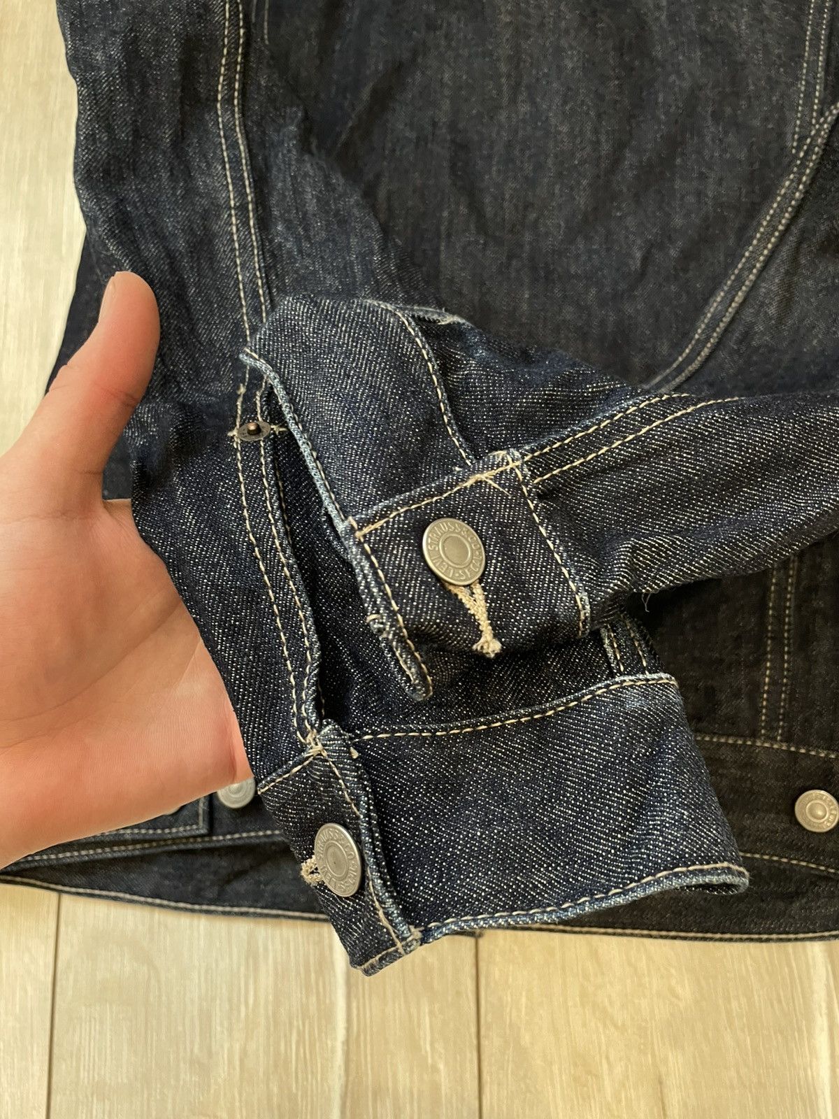 Levi's × Vintage Levi's Men's Size L Trucker Denim Jacket Dark Wash Rinse Size US L / EU 52-54 / 3 - 7 Thumbnail